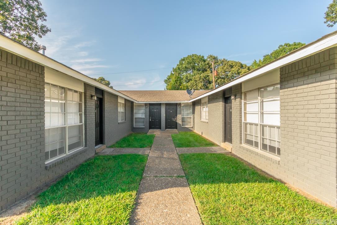 Indian Head Lakes Estates - Residential Lease