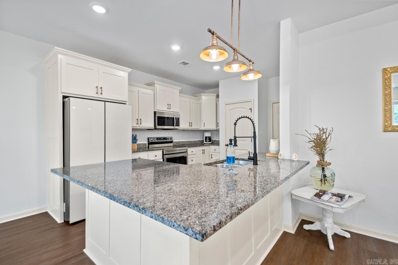 MAGNESS CREEK SUBDIVISION - Residential