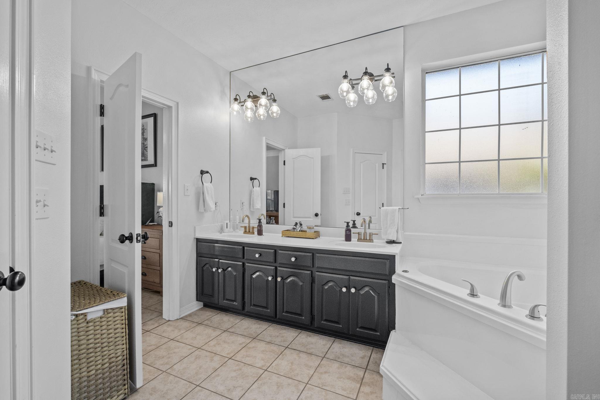 CATHERINE PLACE - Residential