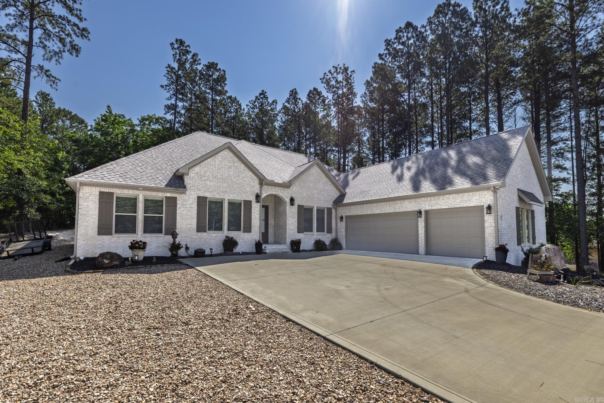 LADERA - Residential