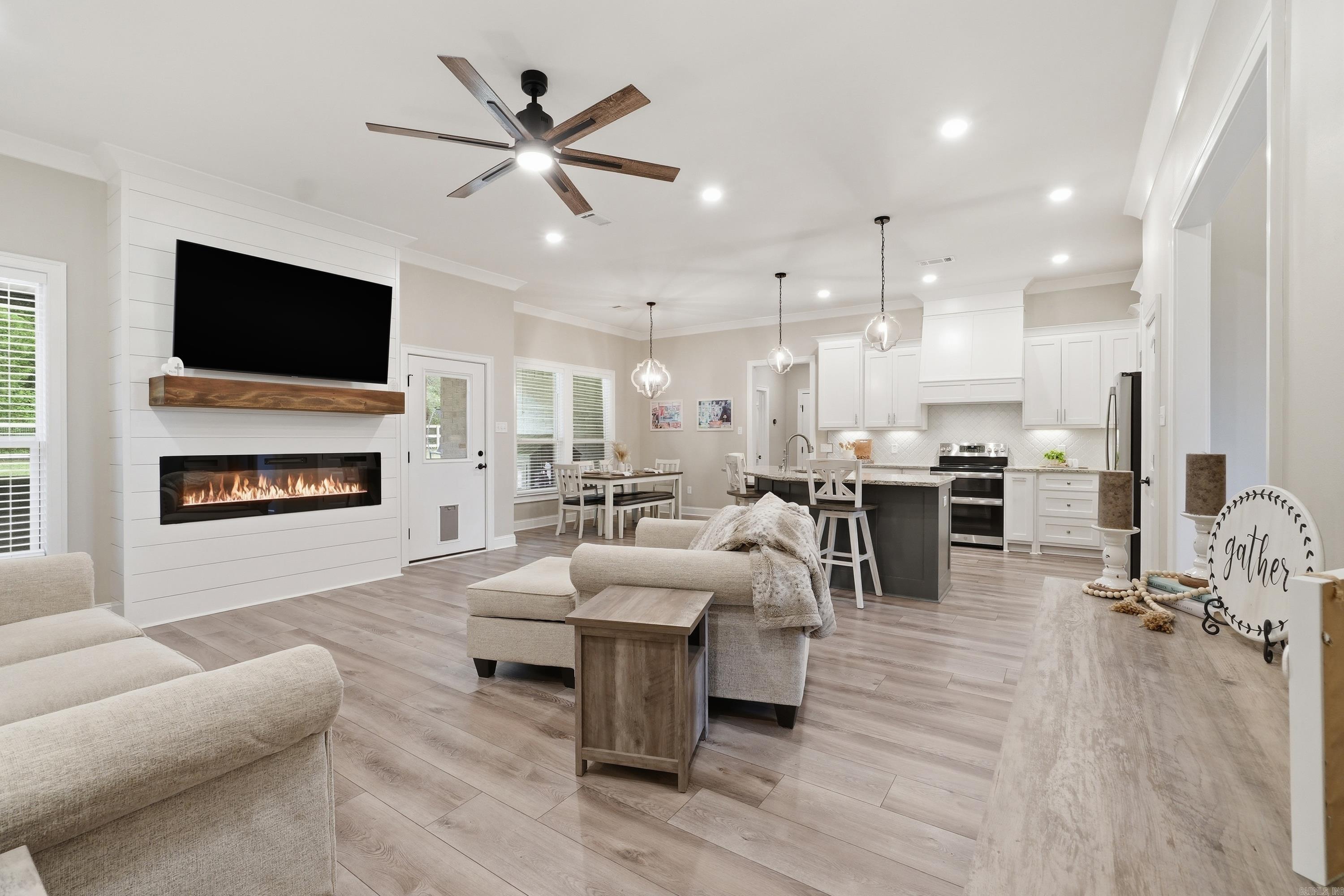 RITAS PLACE SUB - Residential