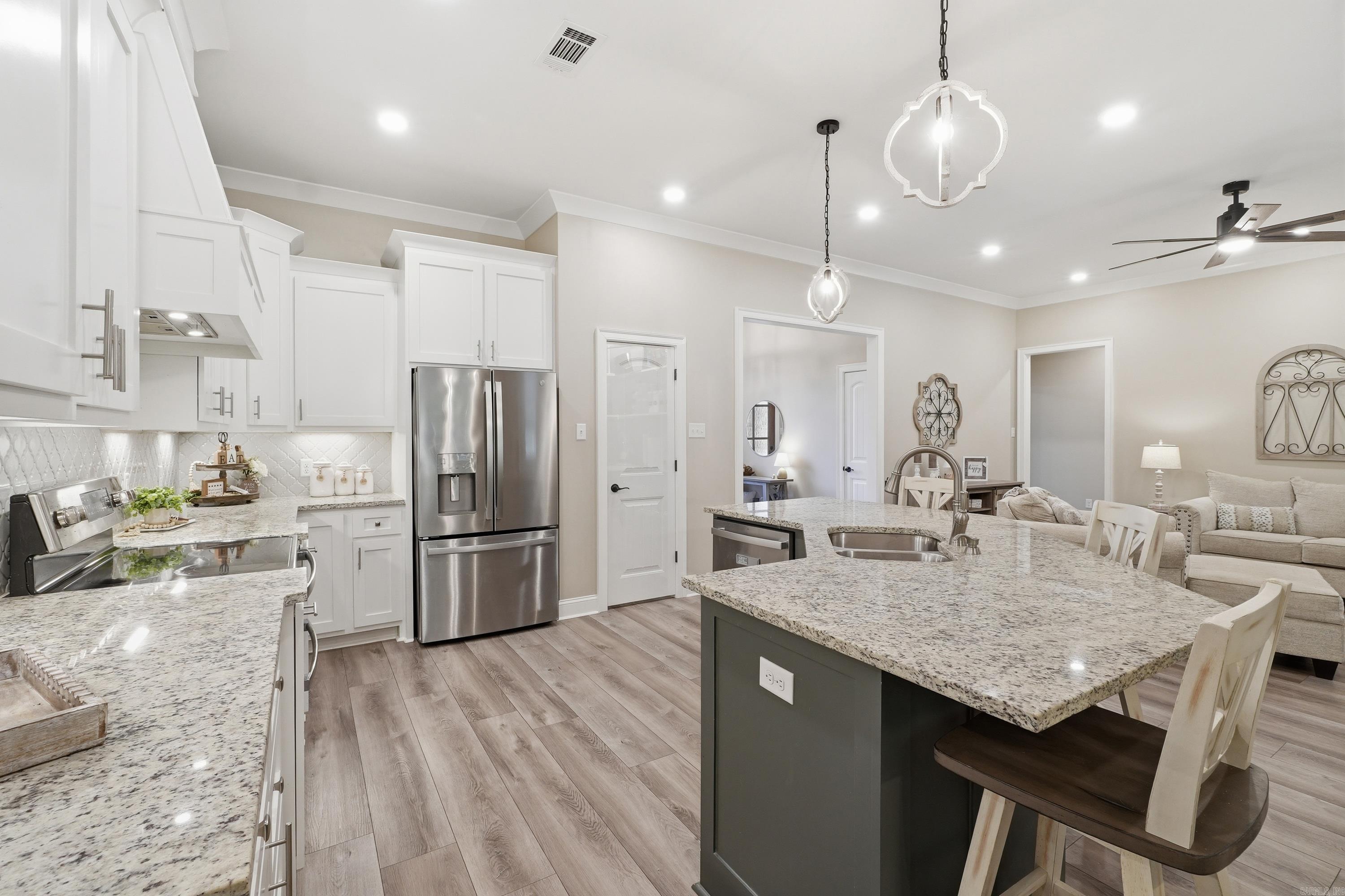 RITAS PLACE SUB - Residential