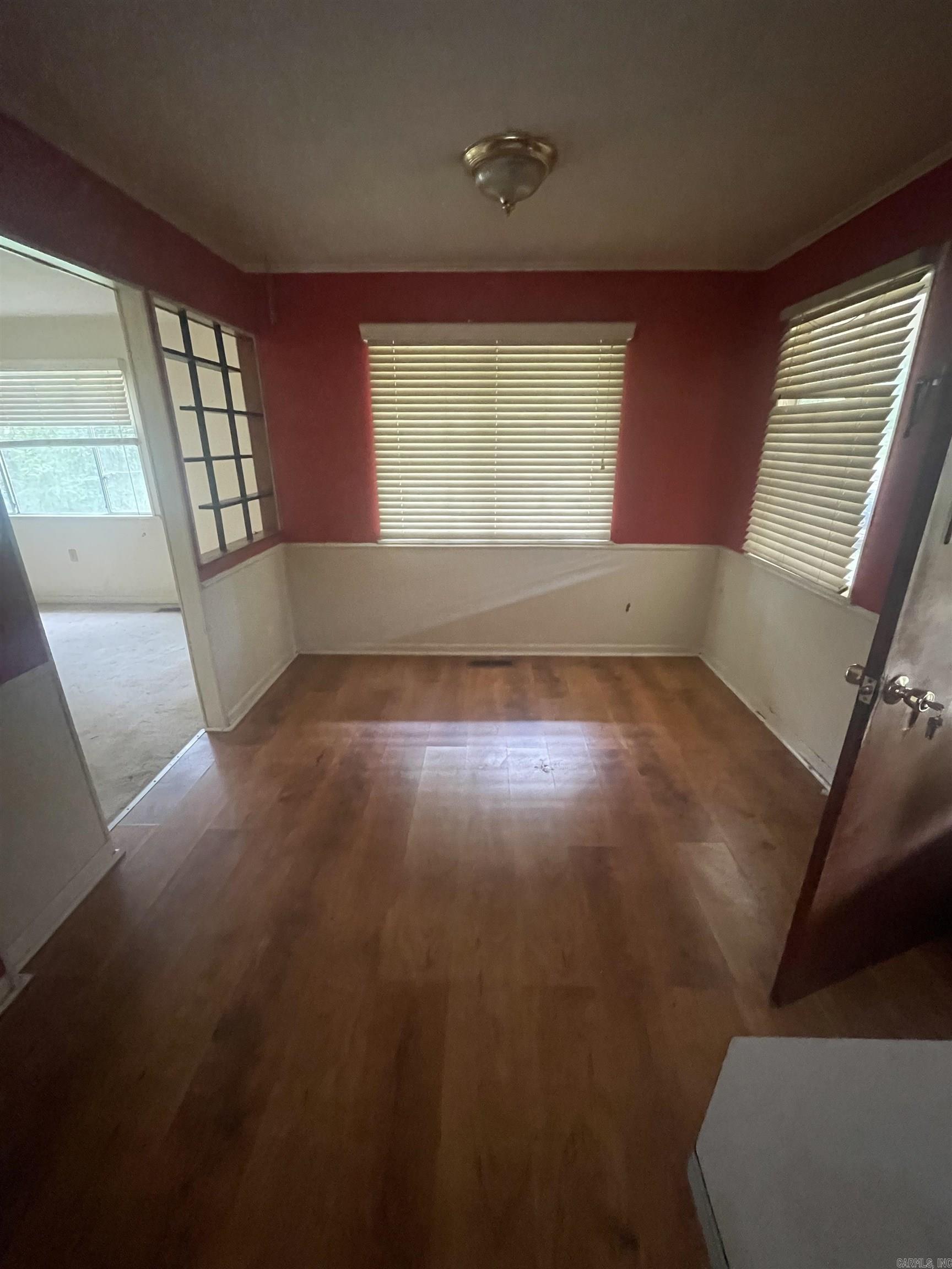 Metes & Bounds - Residential