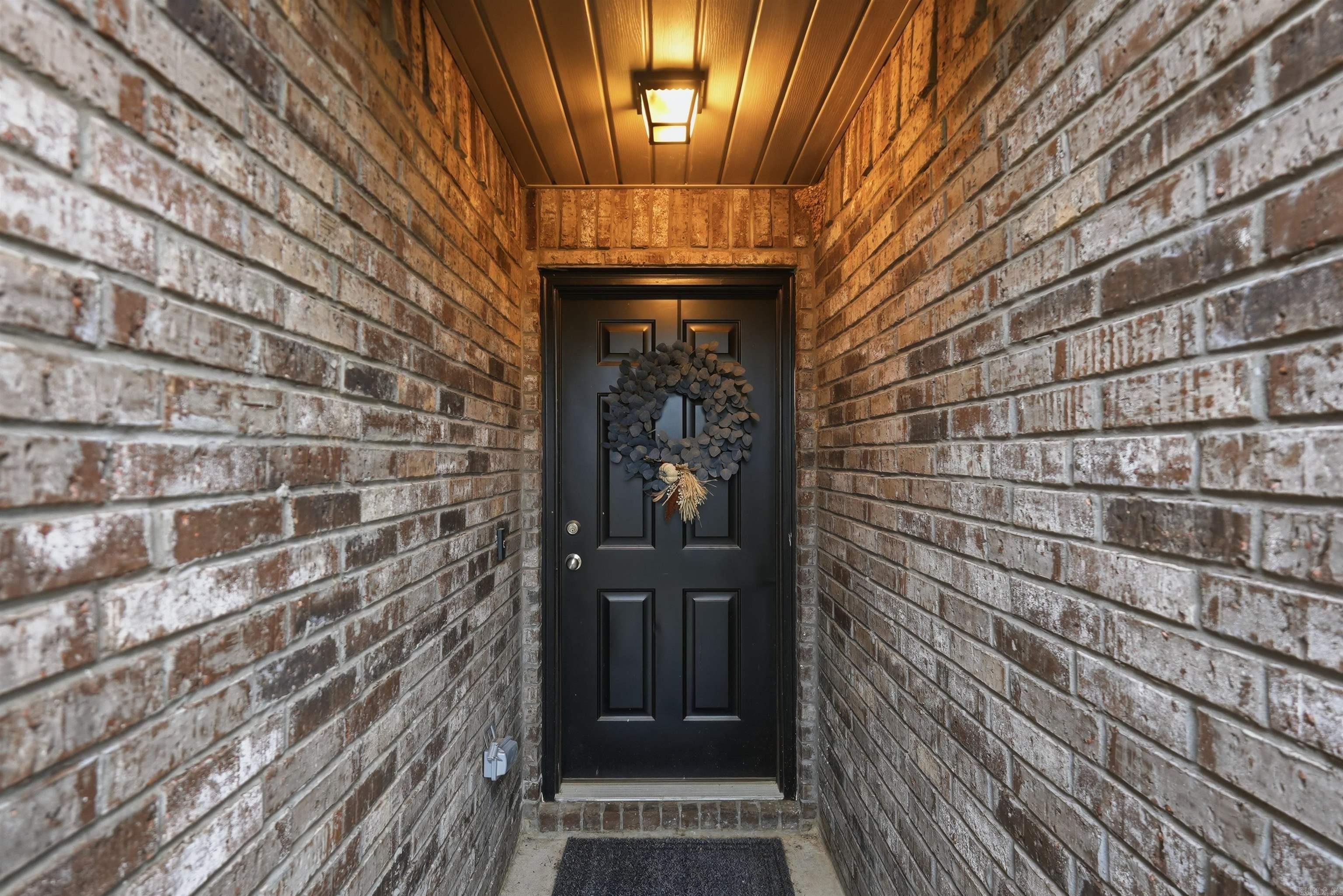 PARKWAY MEADOWS - Residential