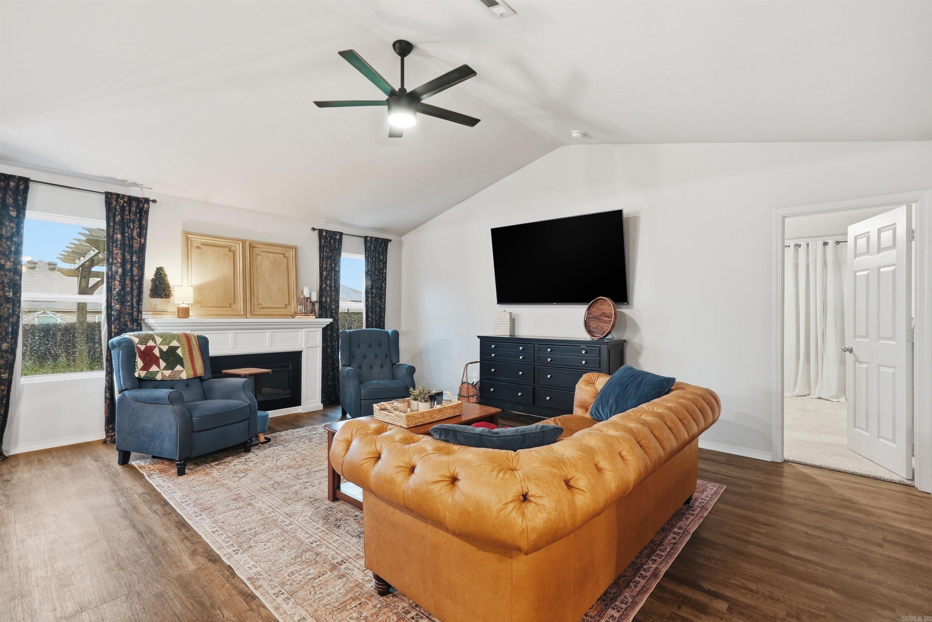 PARKWAY MEADOWS - Residential