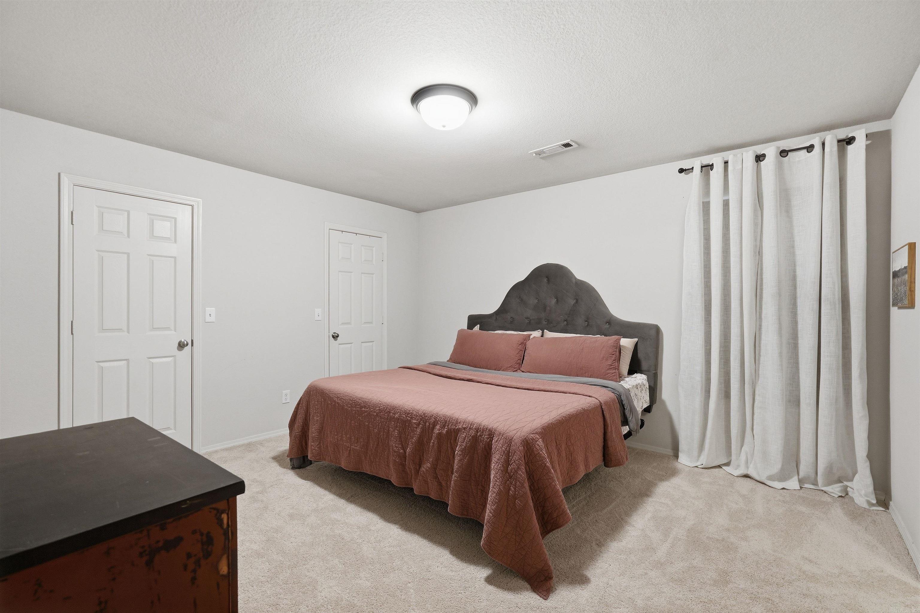 PARKWAY MEADOWS - Residential