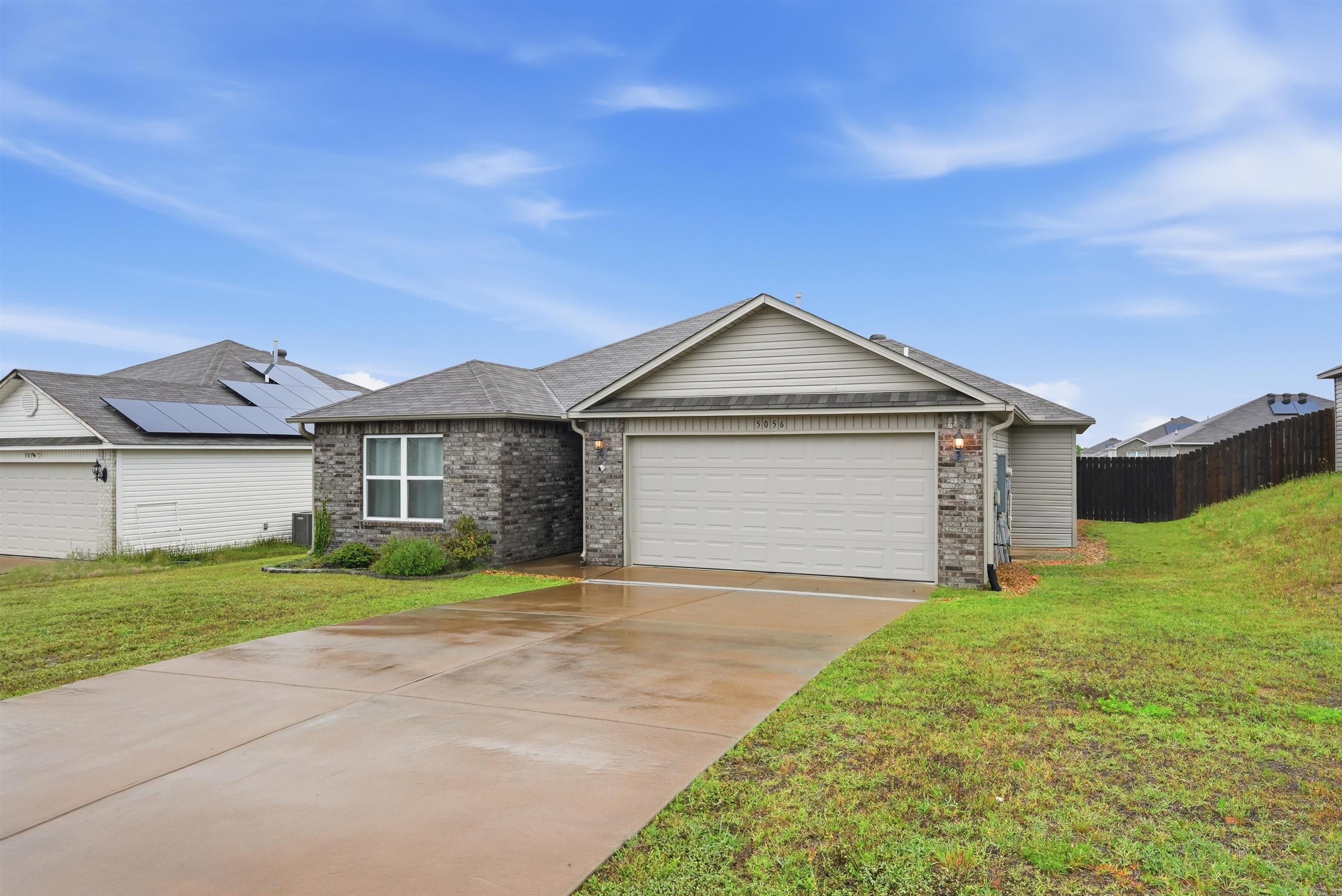 PARKWAY MEADOWS - Residential