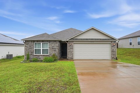 Photo of 5056 Red Fox Trail, Bauxite, AR 72011 (MLS # 26016650)