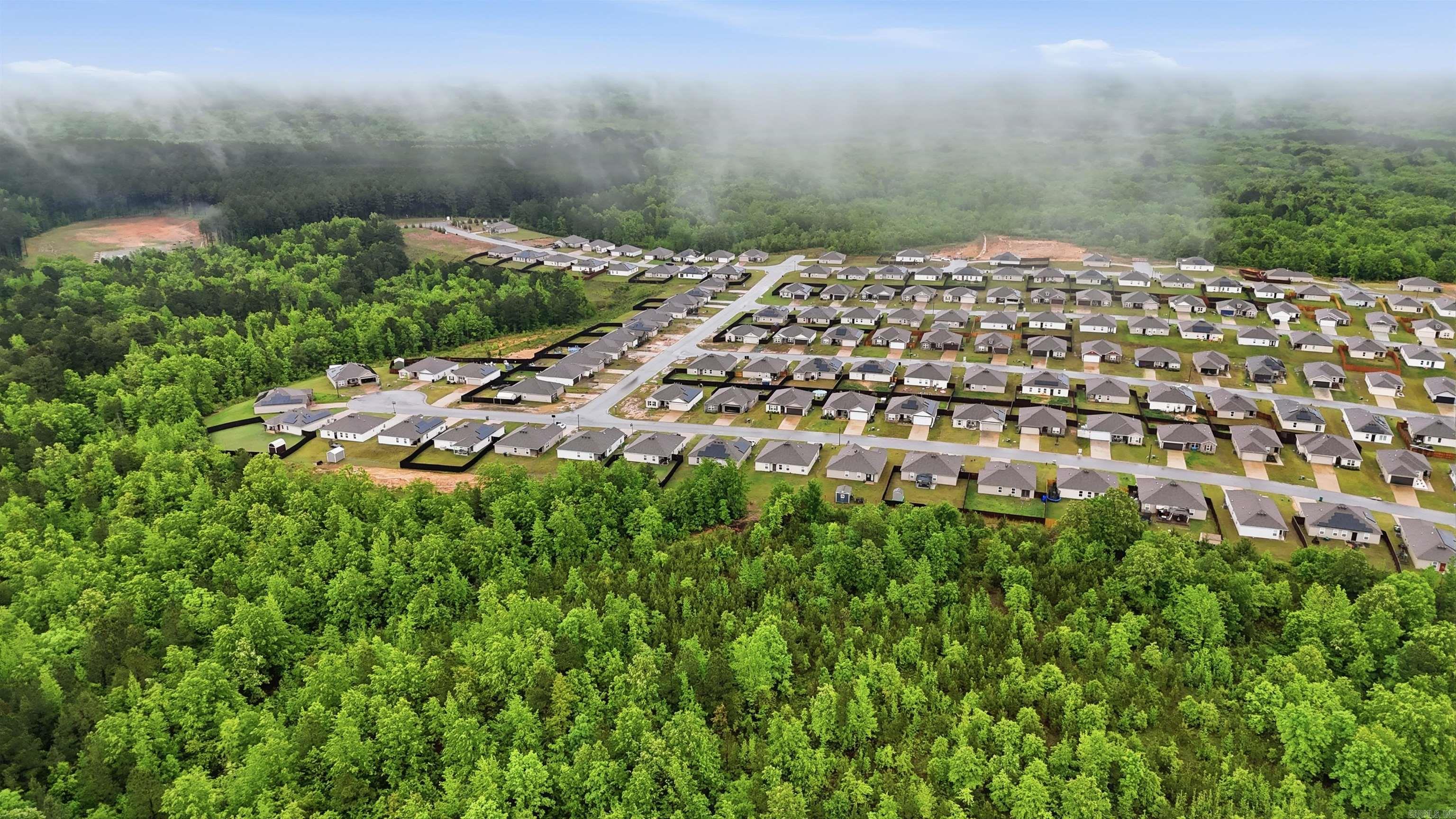 PARKWAY MEADOWS - Residential