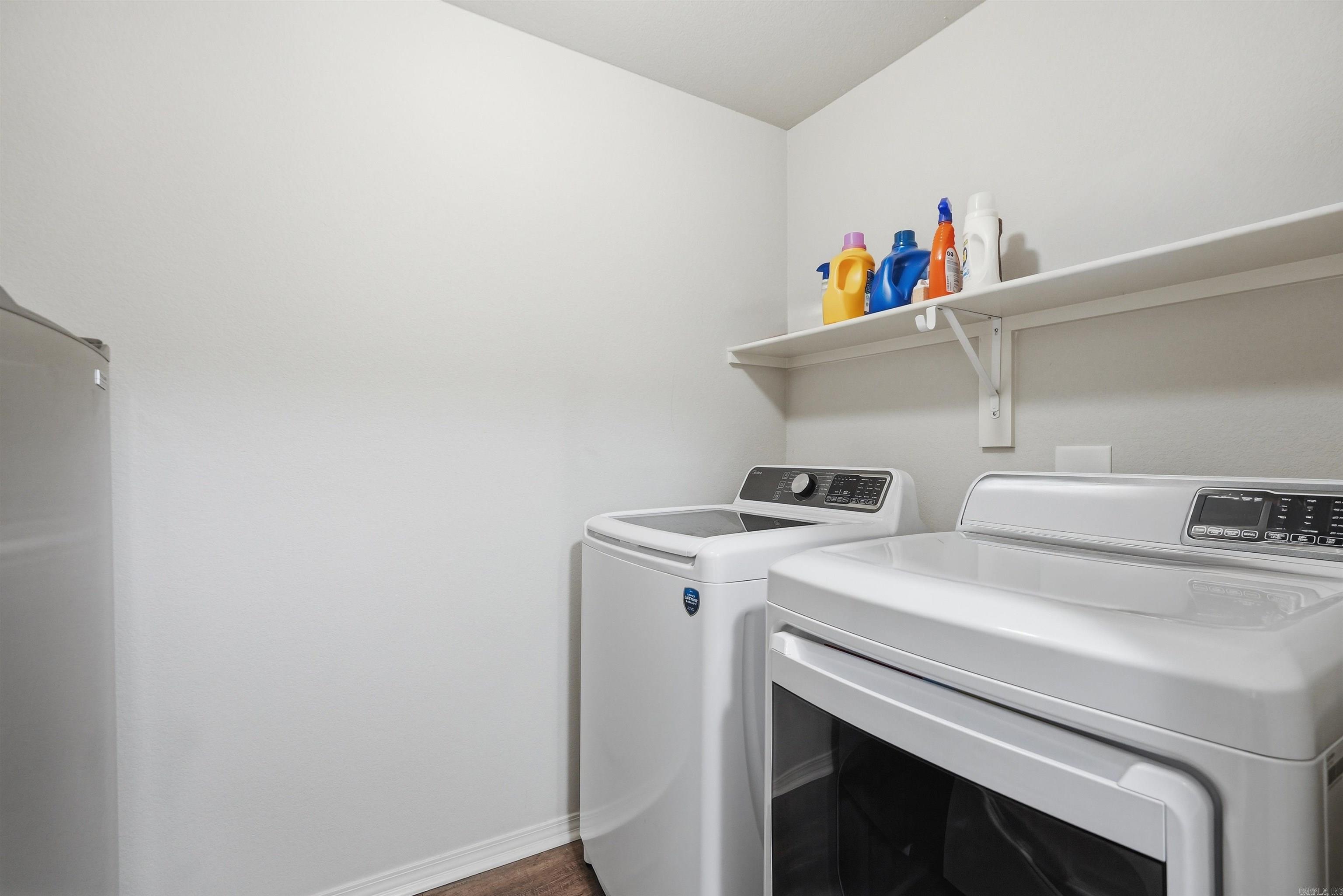 PARKWAY MEADOWS - Residential