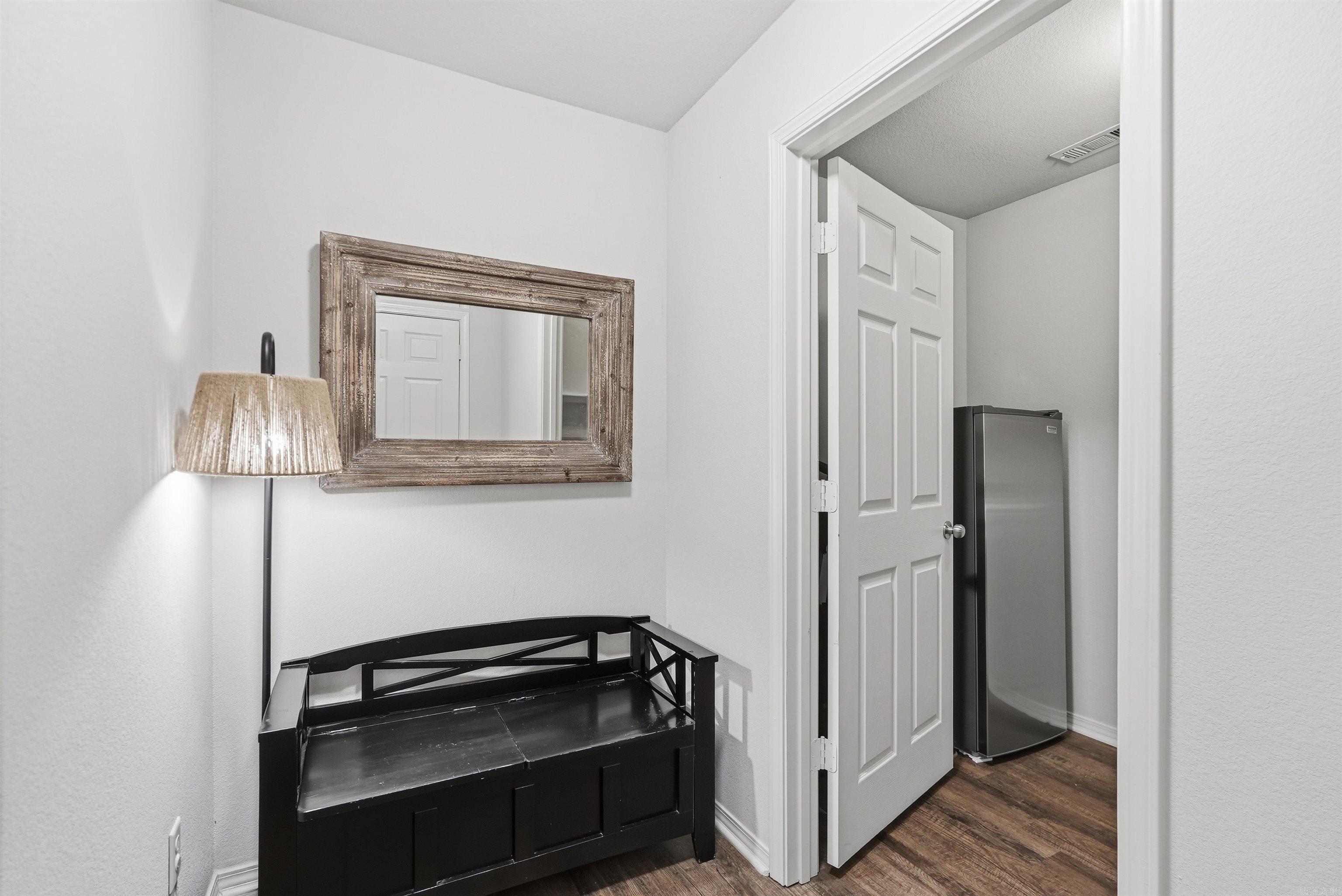 PARKWAY MEADOWS - Residential