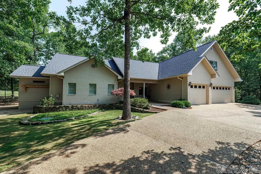 Diamante home with aprox $200,000 renovation located on the 11th fairway.Common property on both sides gives privacy.Circle driveway,Open floor plan,Large all new kitchen,Pantry, Gas stove top Island vegetable sink,over/inder counter lights,Bonus room over garage with Water connection has AC,Lights. Covered patio,3 car gar,NEW Appliances,Paint,Floors, two Garbage disposals,NewLighting,New baths rooms,Carpet Tile,All fixtures,Blinds,Master closet addition,Fireplace refaced with Leather Granite.too many amenities to list. ask agent for complete list and details on Diamante Country club dues that apply.Gold status