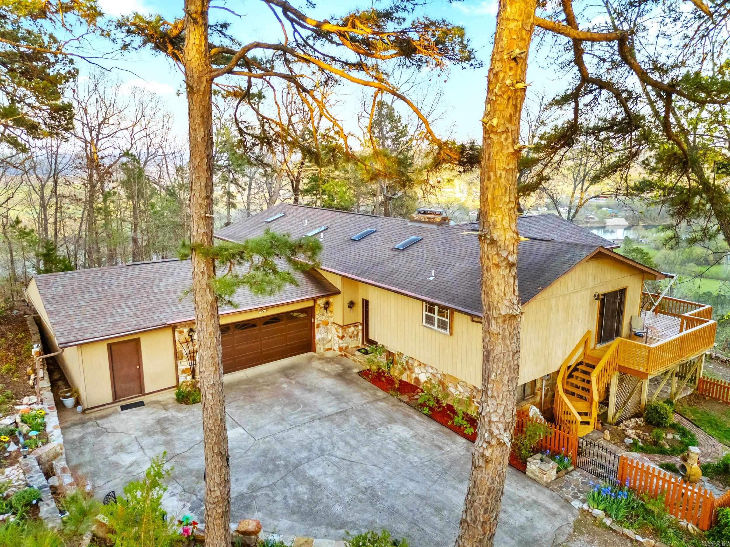 Norfork Village - Residential