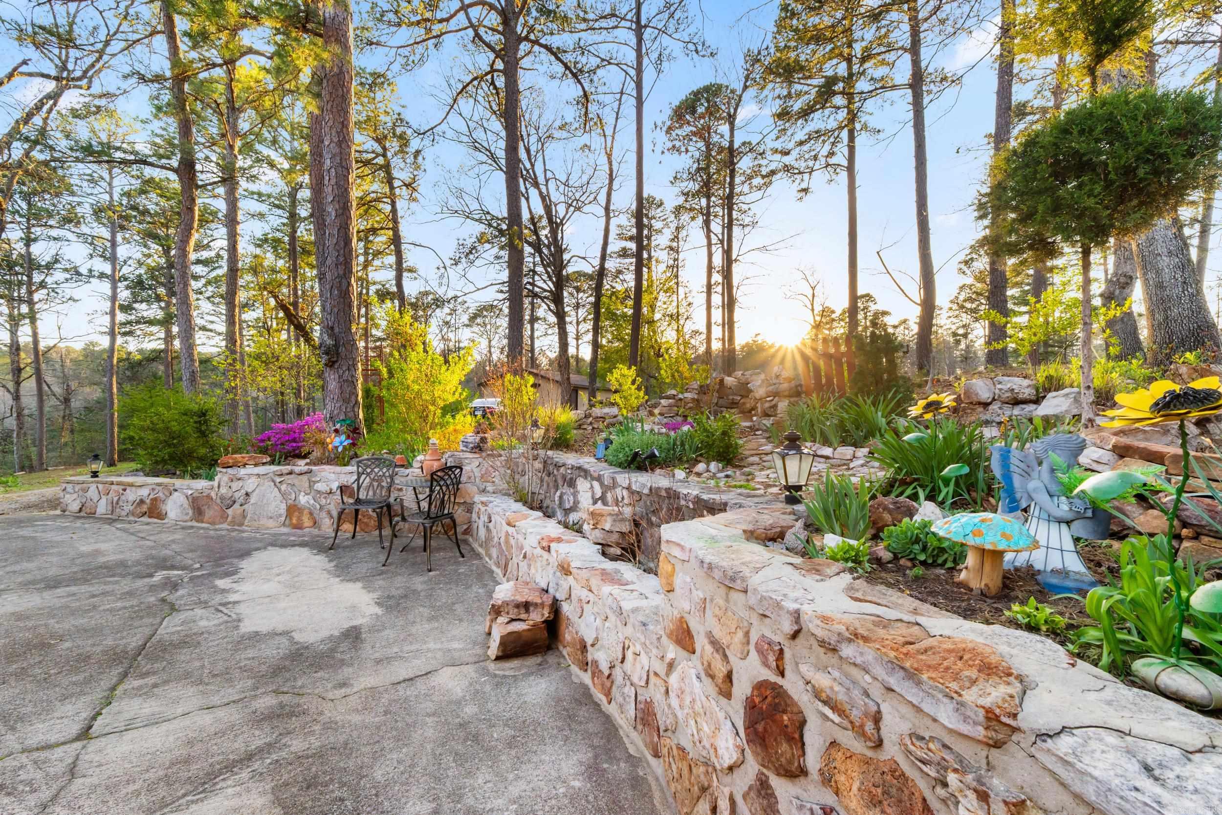 Norfork Village - Residential