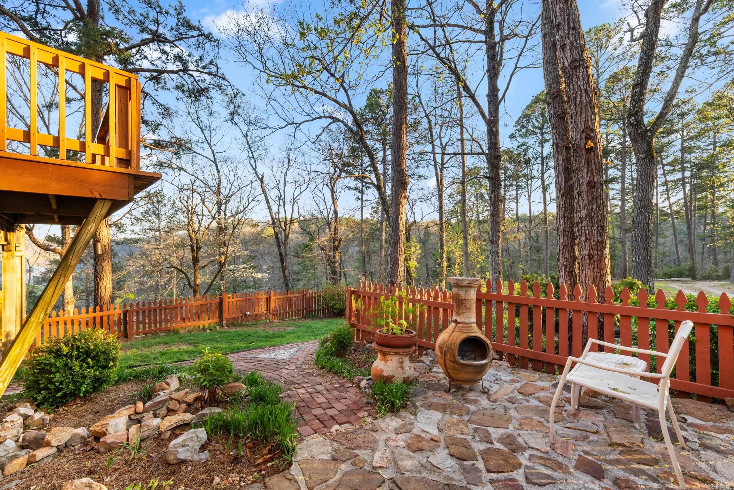 Norfork Village - Residential