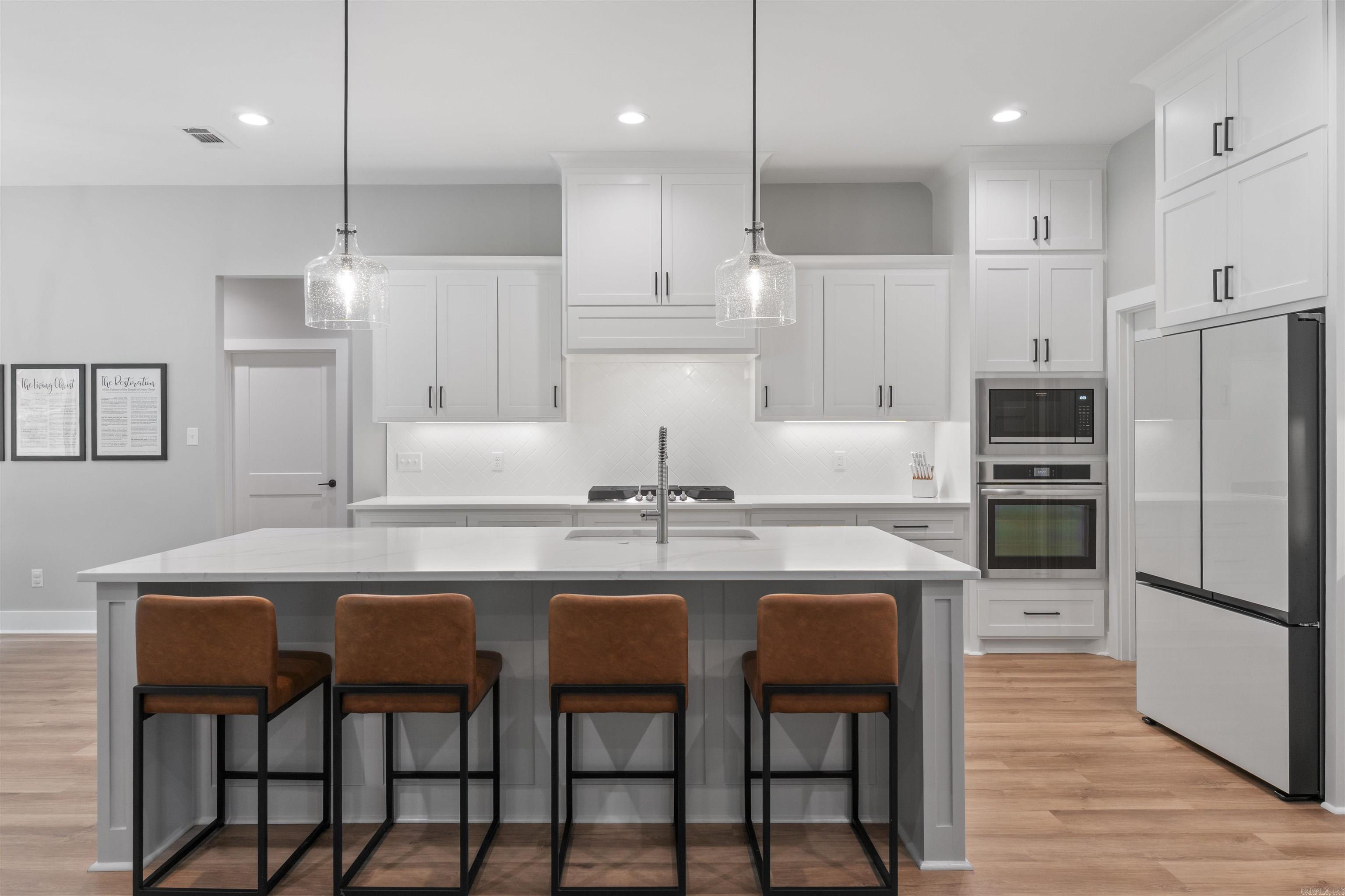 HAZEL OAK - Residential