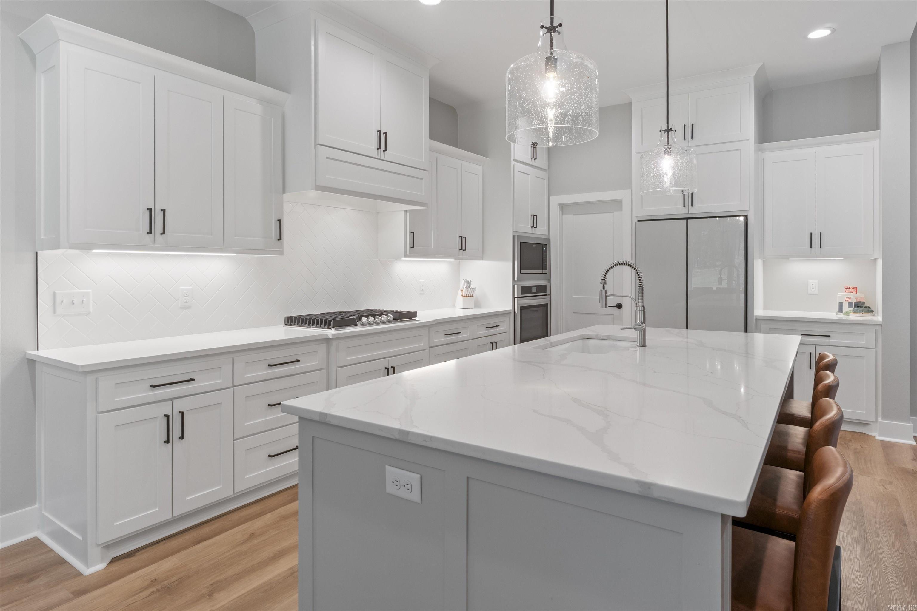 HAZEL OAK - Residential