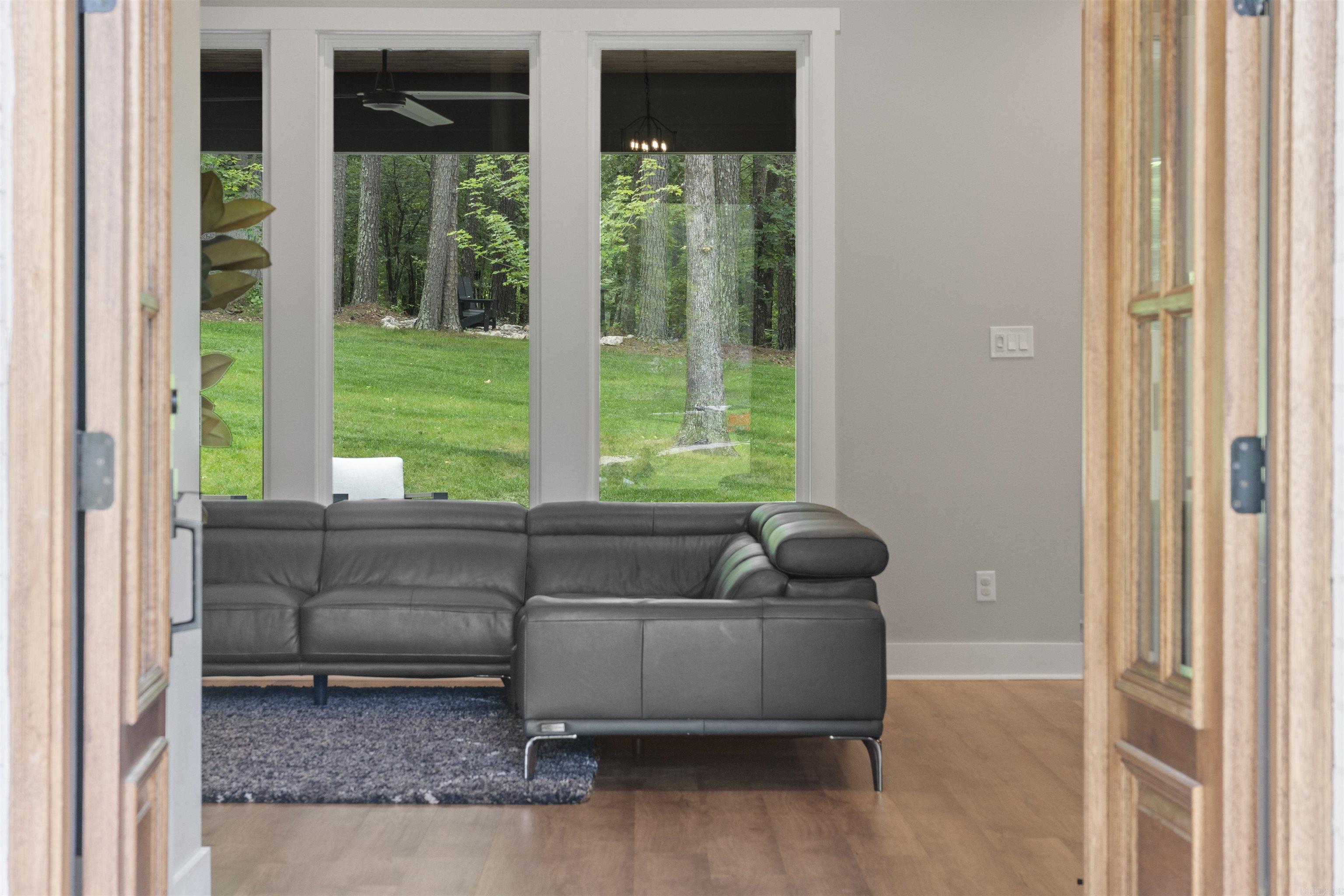 HAZEL OAK - Residential