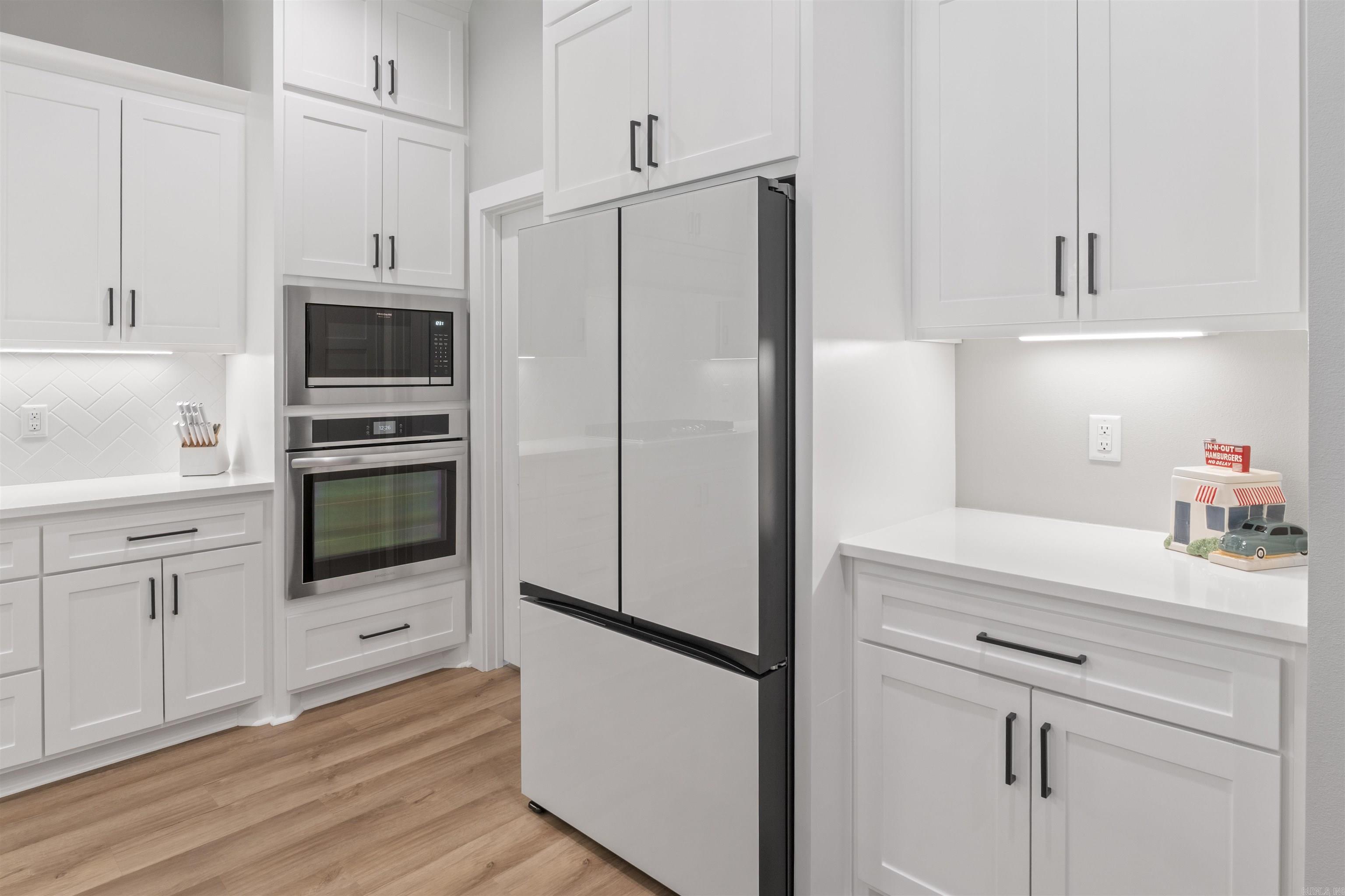 HAZEL OAK - Residential