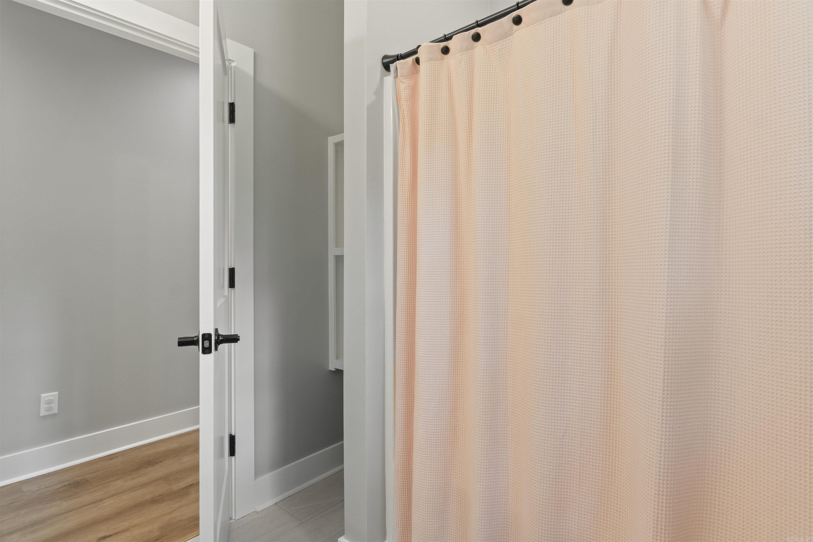 HAZEL OAK - Residential