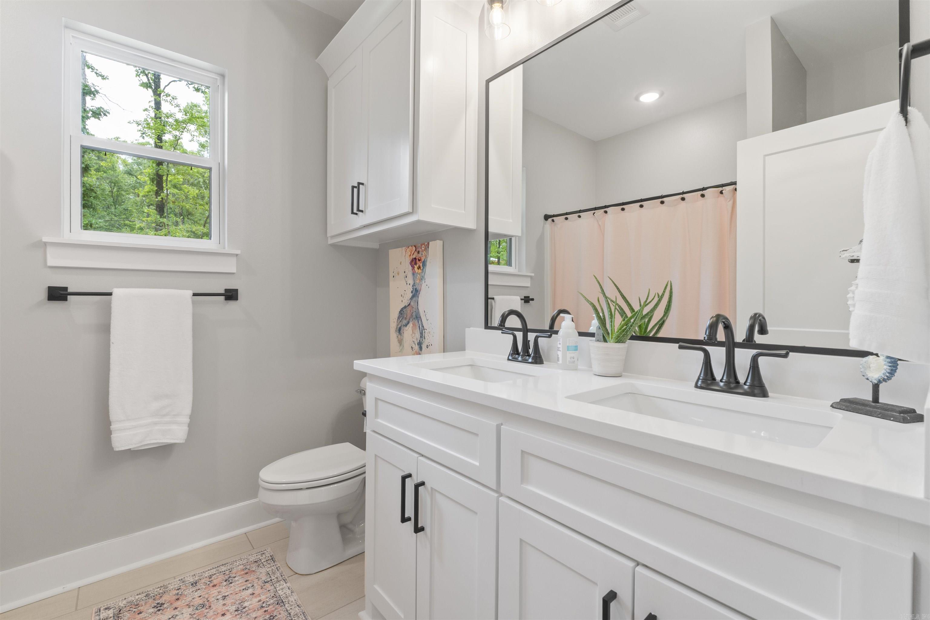 HAZEL OAK - Residential