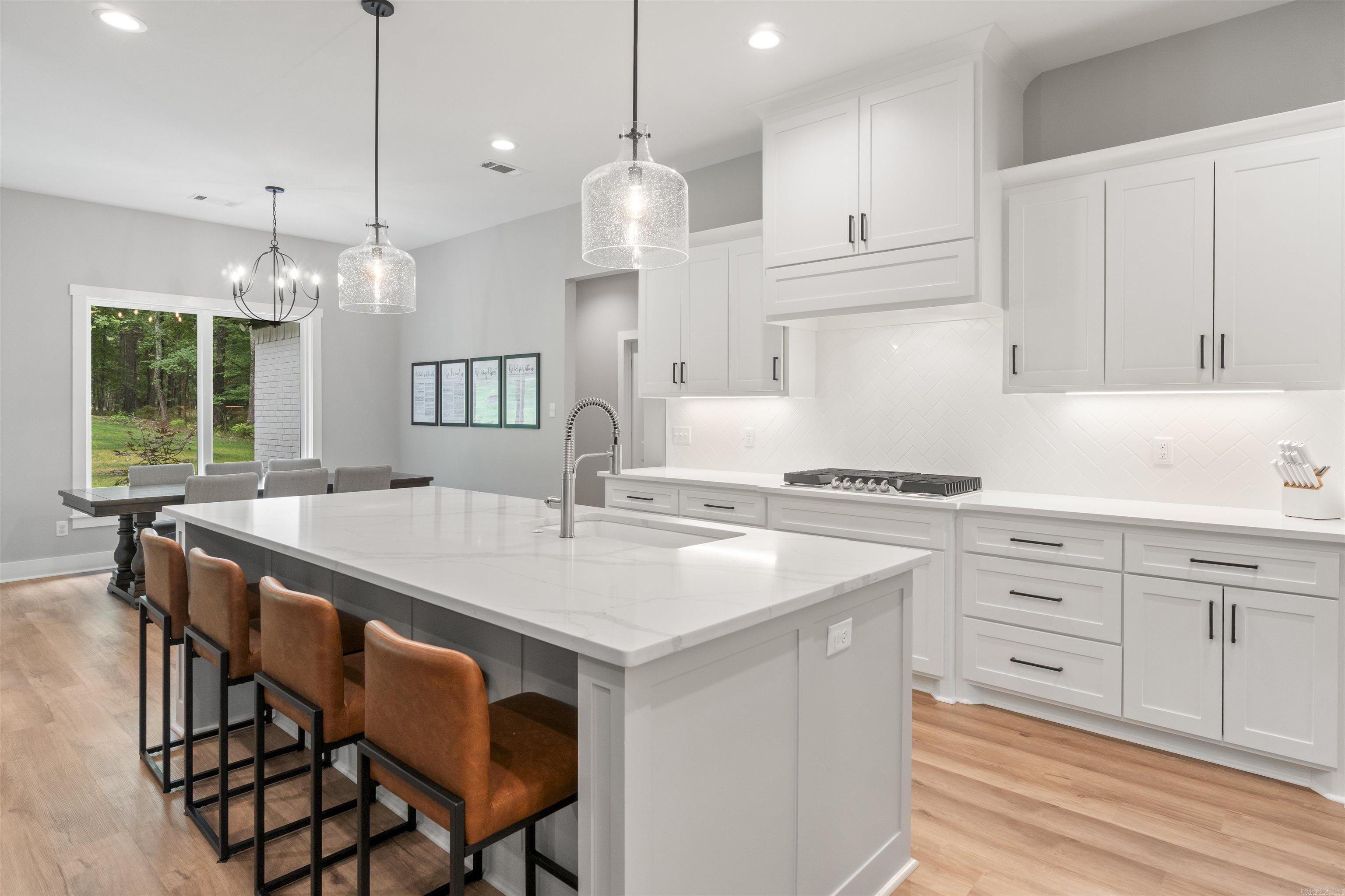 HAZEL OAK - Residential