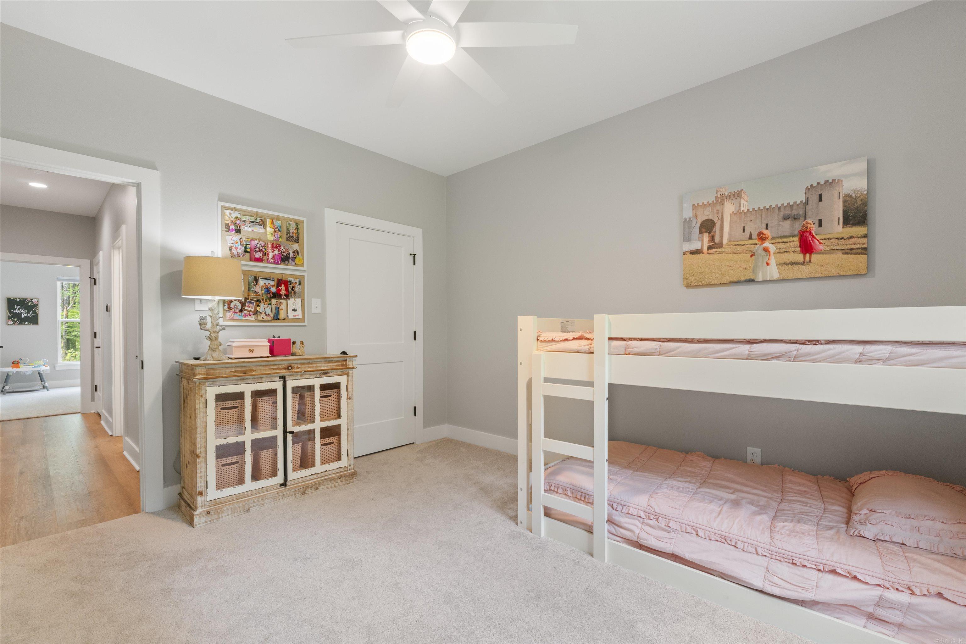 HAZEL OAK - Residential