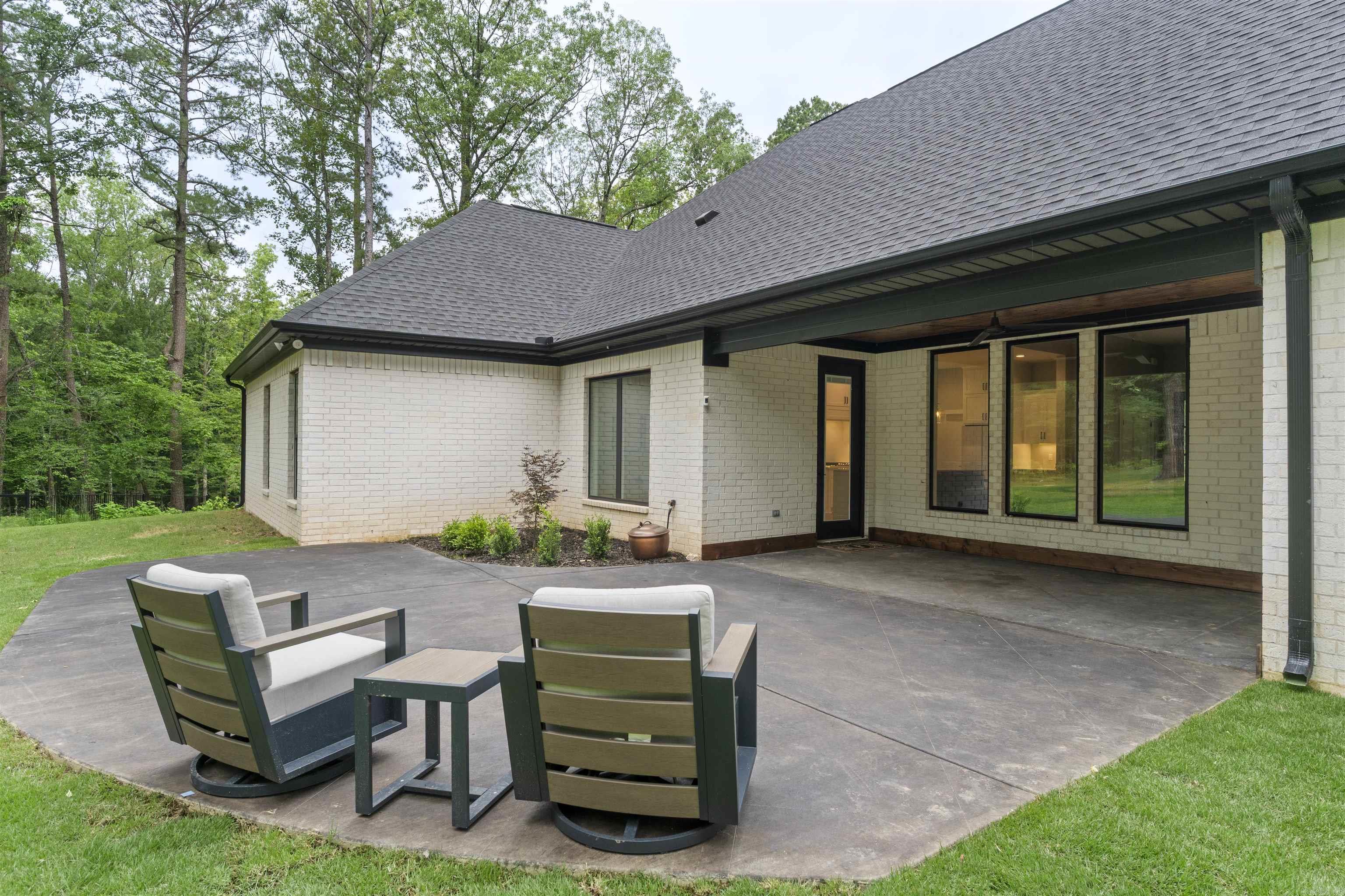 HAZEL OAK - Residential