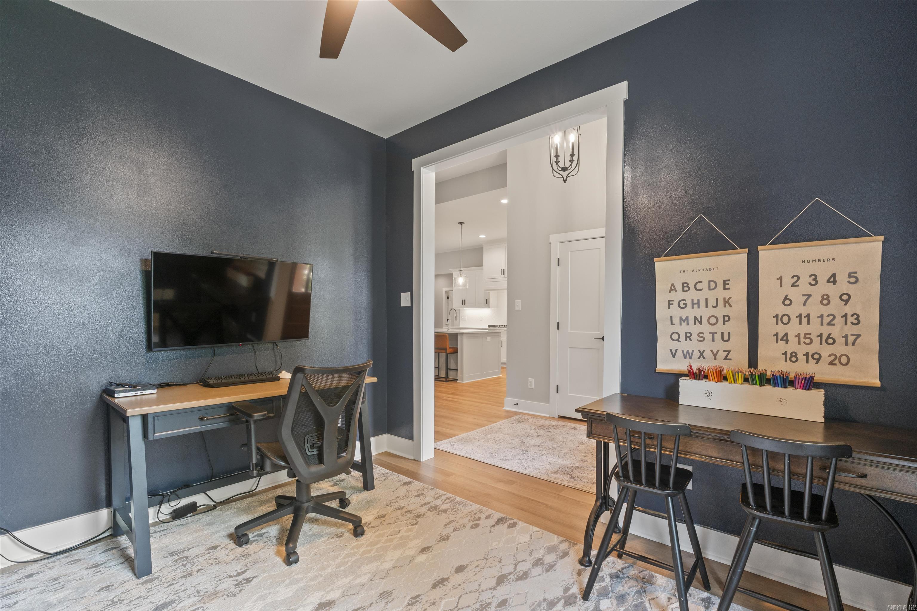 HAZEL OAK - Residential