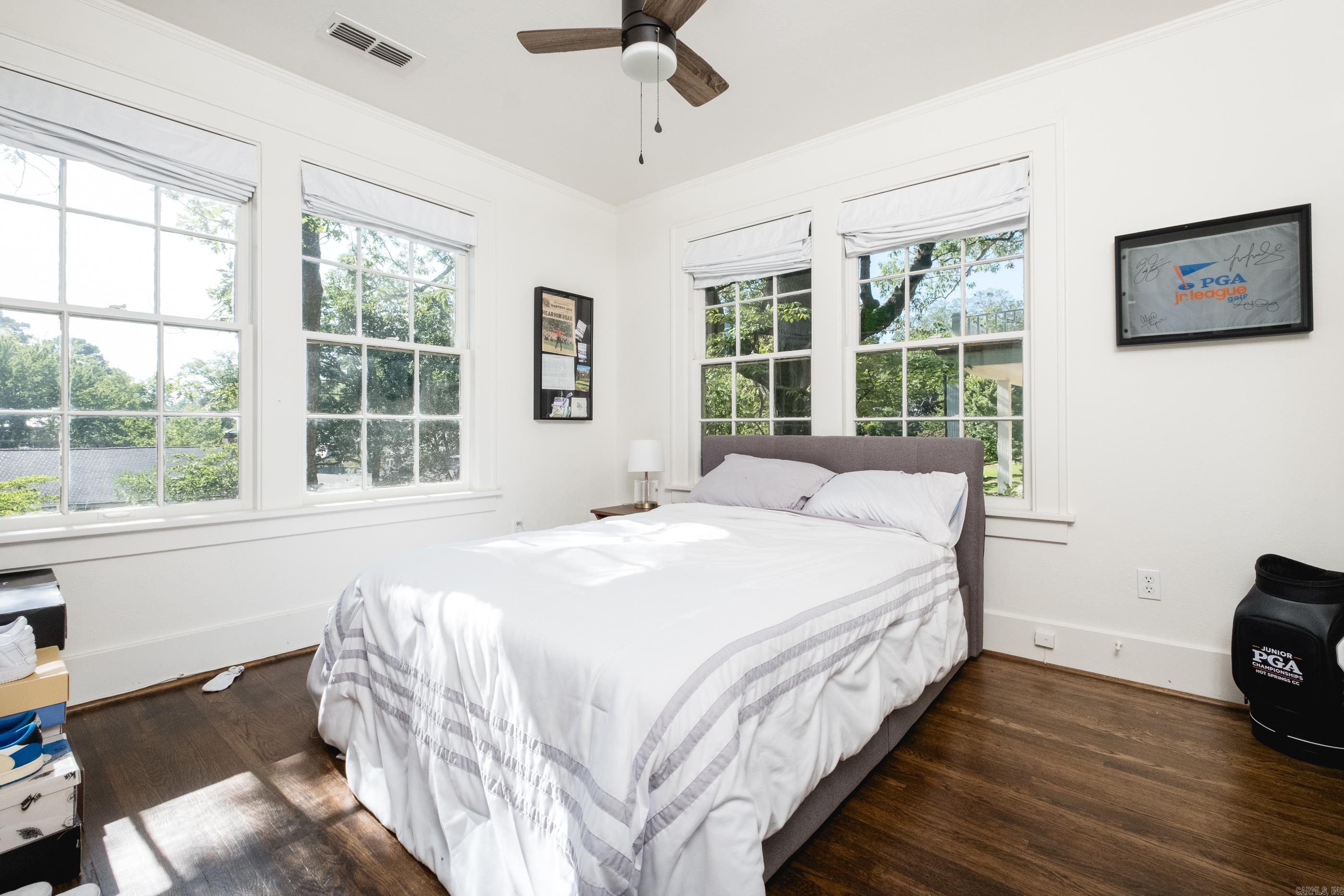 SHADOWLAWN - Residential