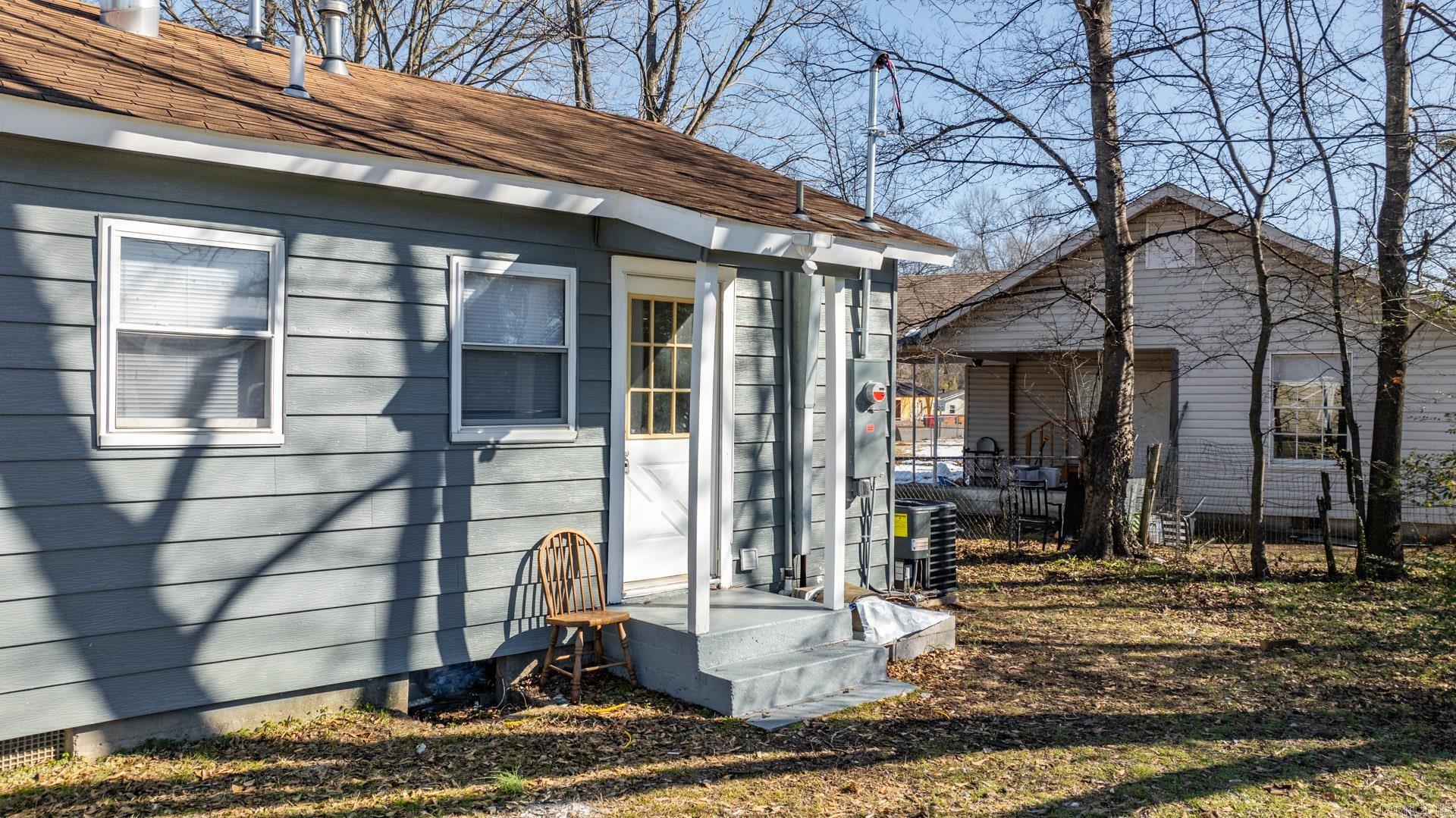 MORGAN-LOH - Residential