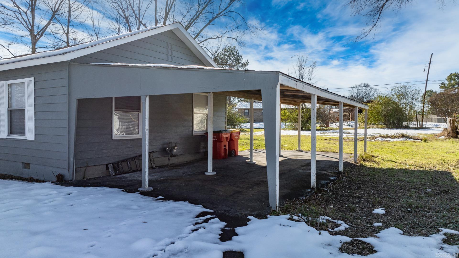 MORGAN-LOH - Residential