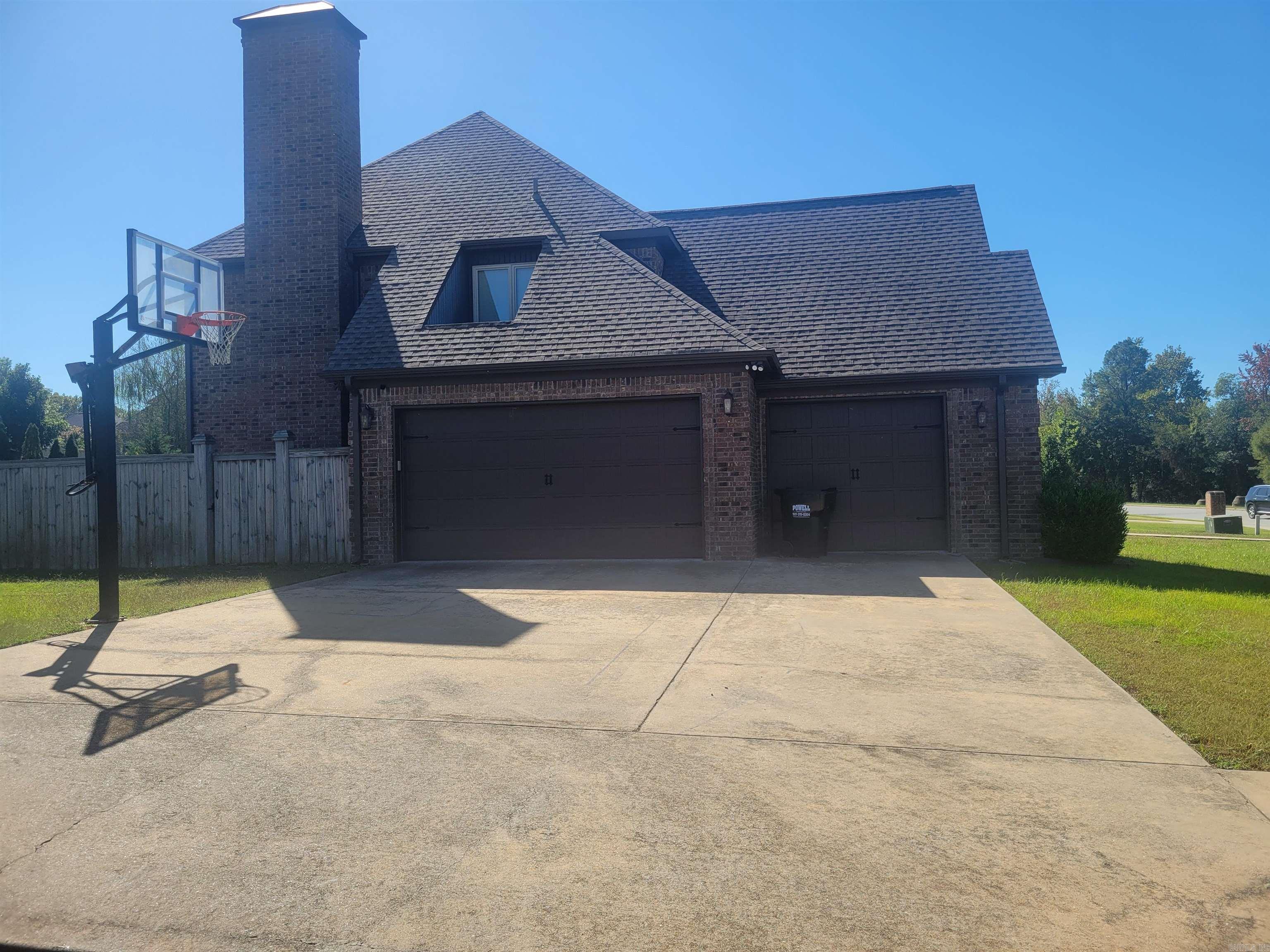 HURRICANE LAKE EST - Residential