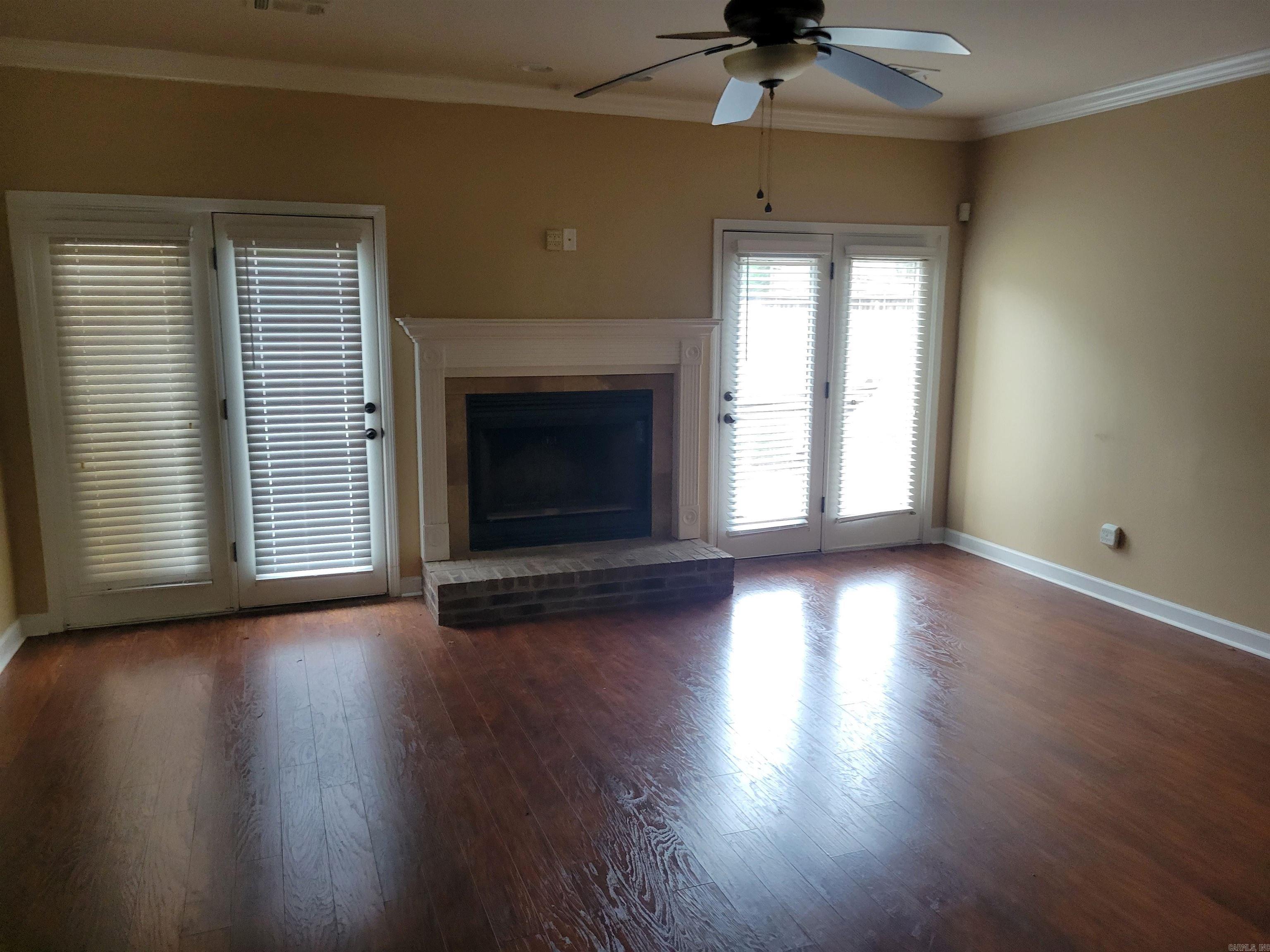 HURRICANE LAKE EST - Residential