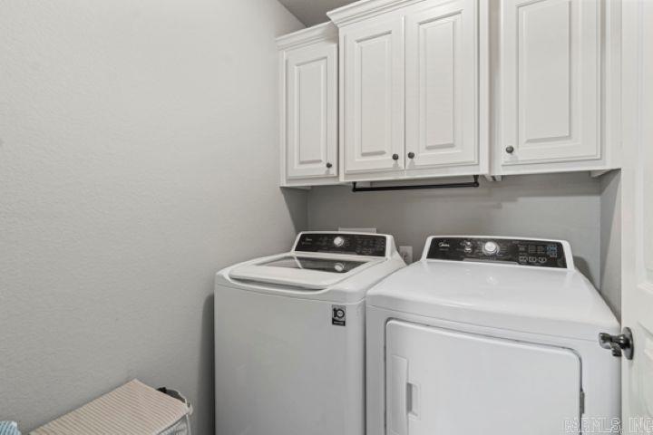 HUNTINGTON PLACE - Residential