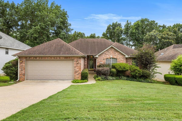 11805 SHADY RIDGE DR, LITTLE ROCK, AR 72211 - Image 4eac57760b4a42e1cef6ea686e9d5f09/2443074315
