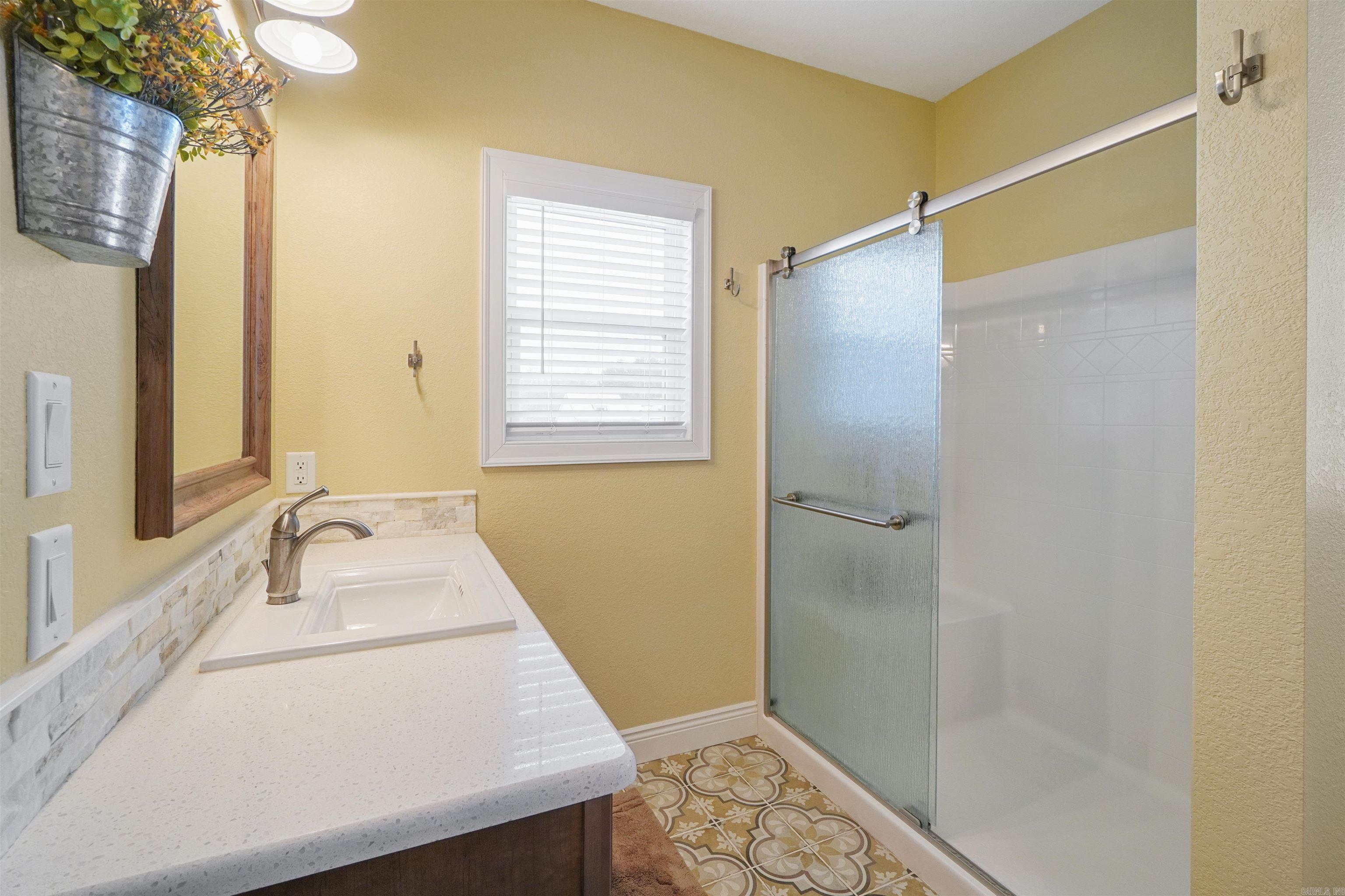 Oak View - Residential