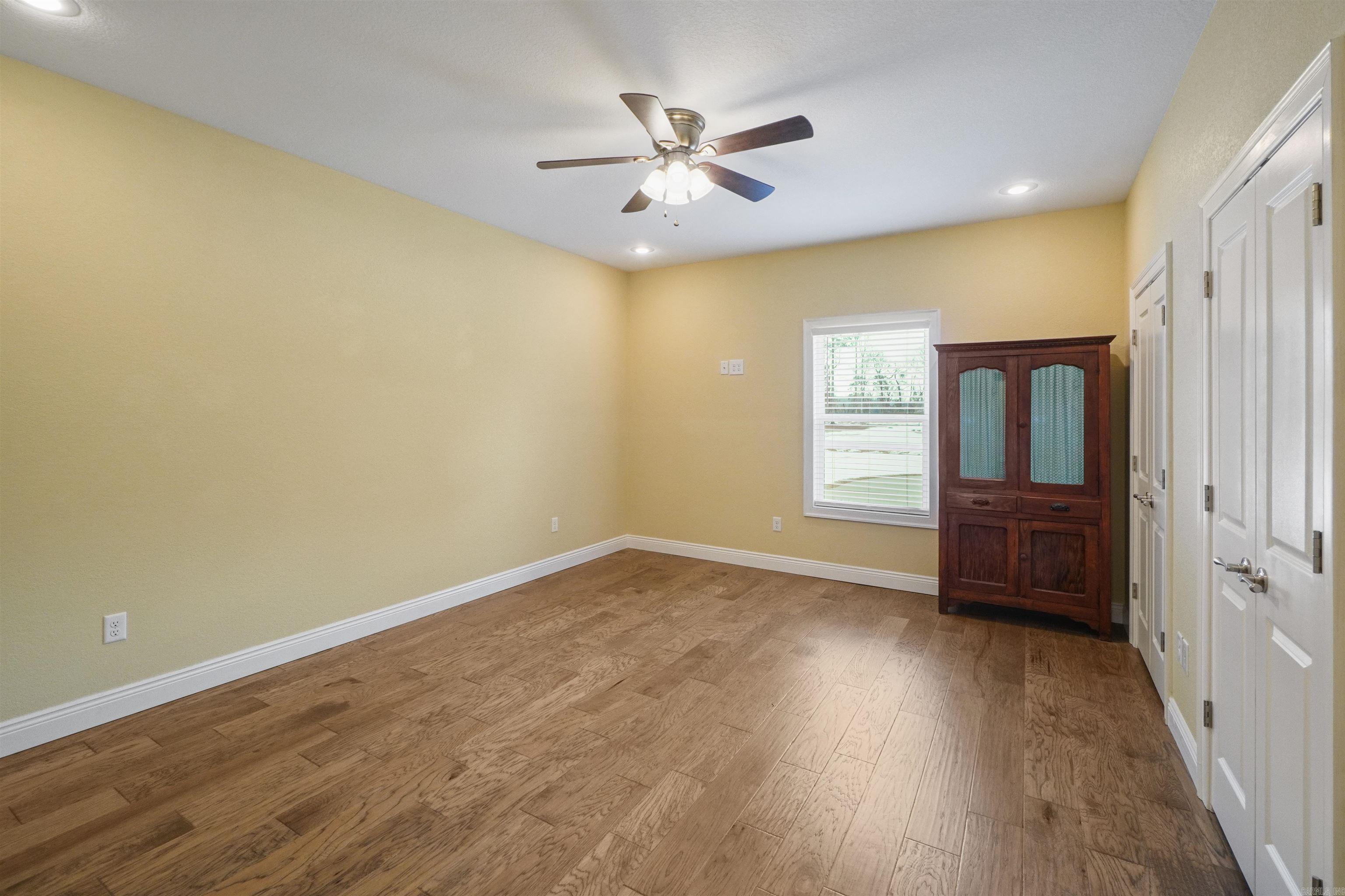 Oak View - Residential