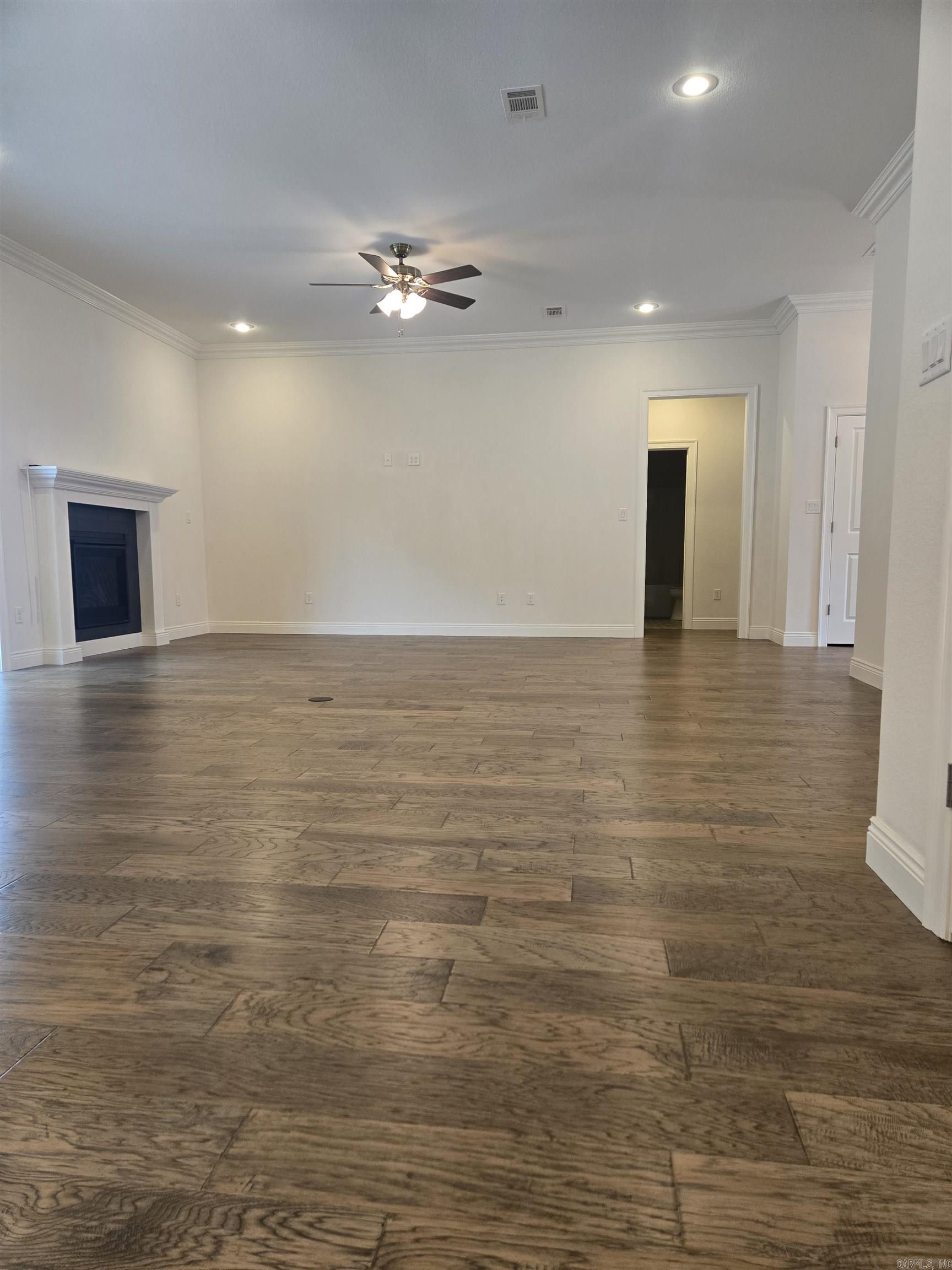 Oak View - Residential