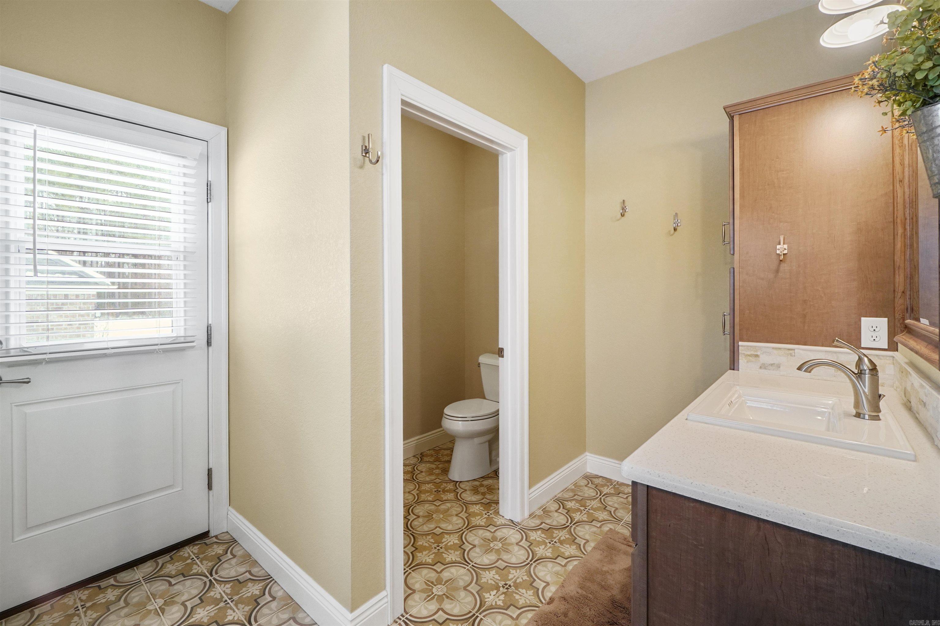 Oak View - Residential