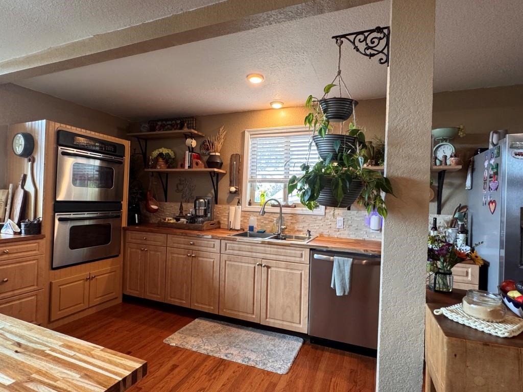KIMA THIRD - Residential