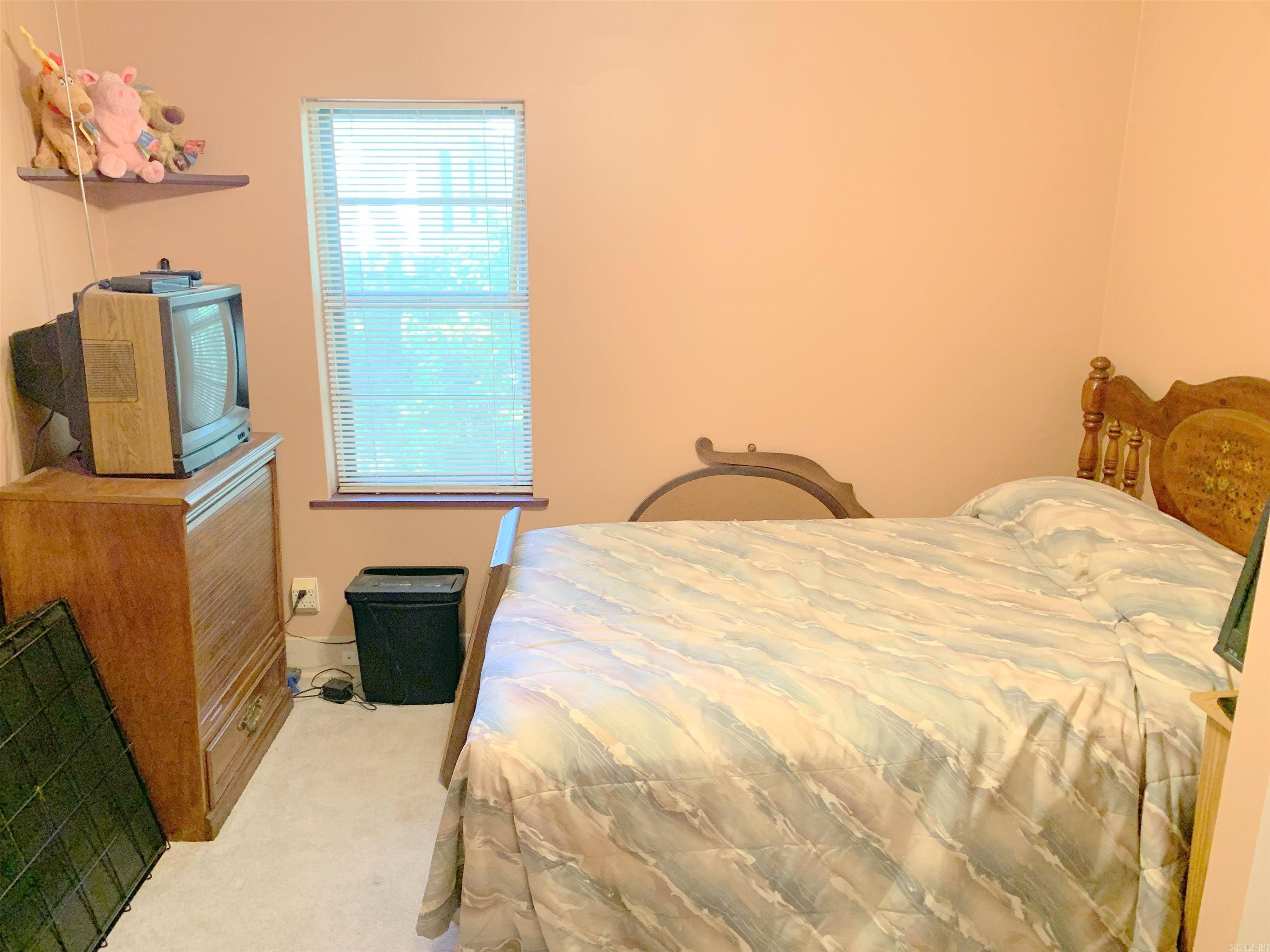 SHACKLEFORD ACRES - Residential