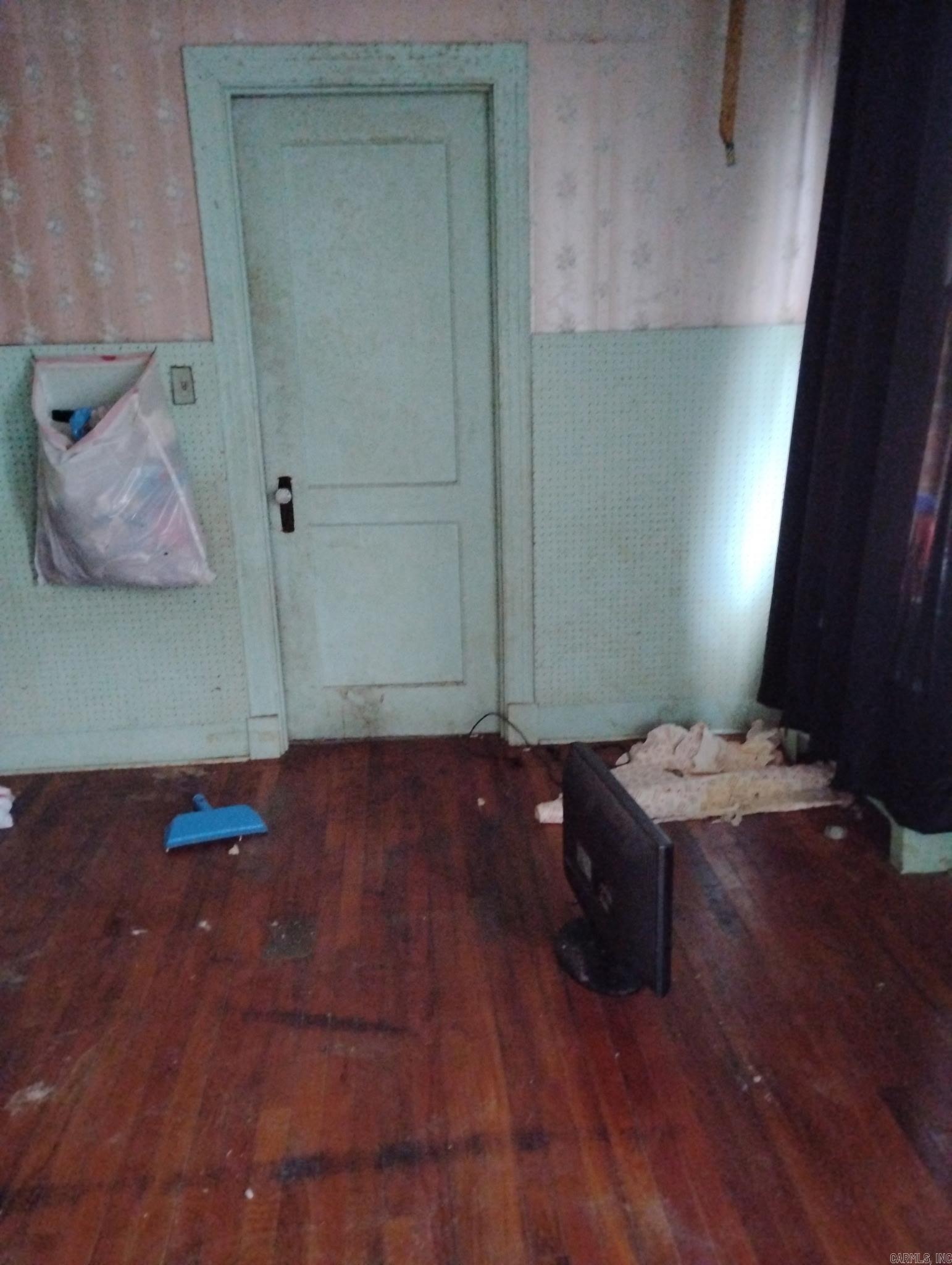 EDRINGTON - Residential