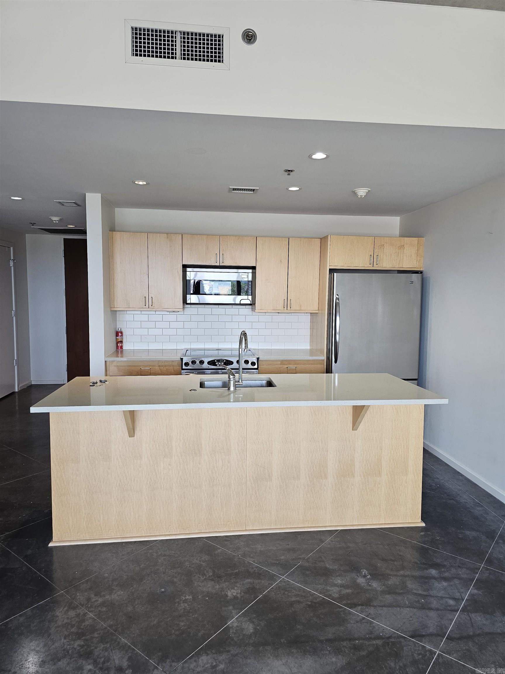 River Market Tower - Residential Lease