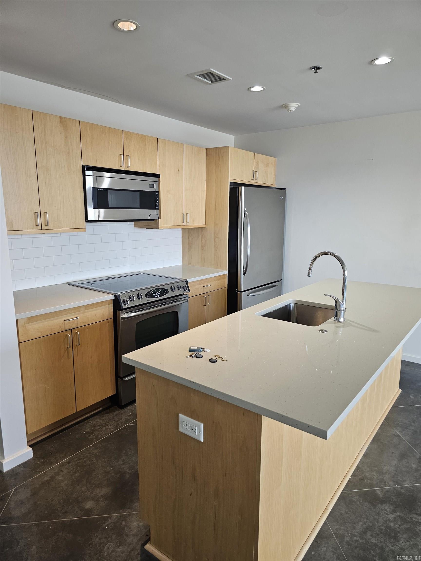 River Market Tower - Residential Lease