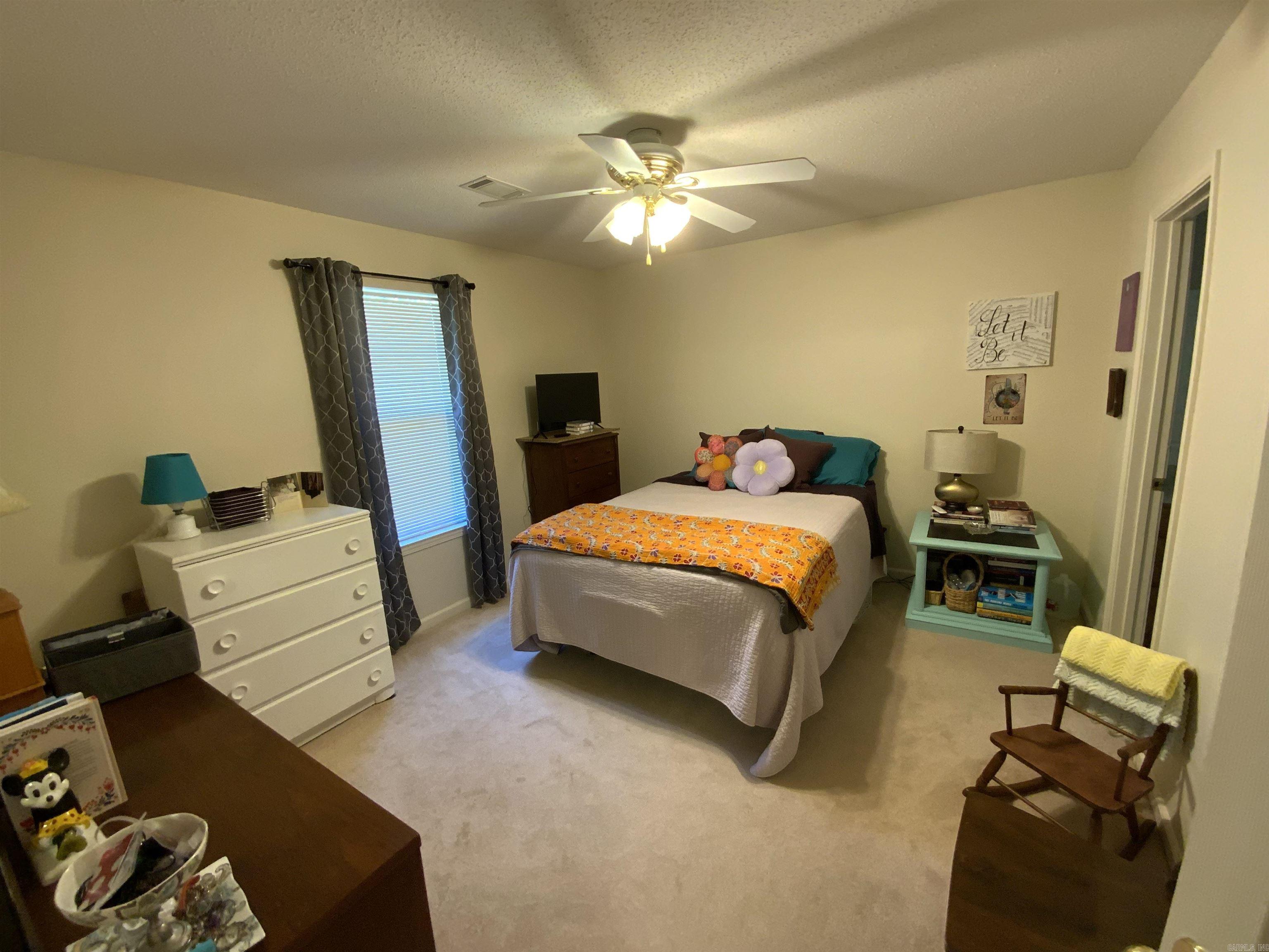 ARROWHEAD VILLAGE - Residential
