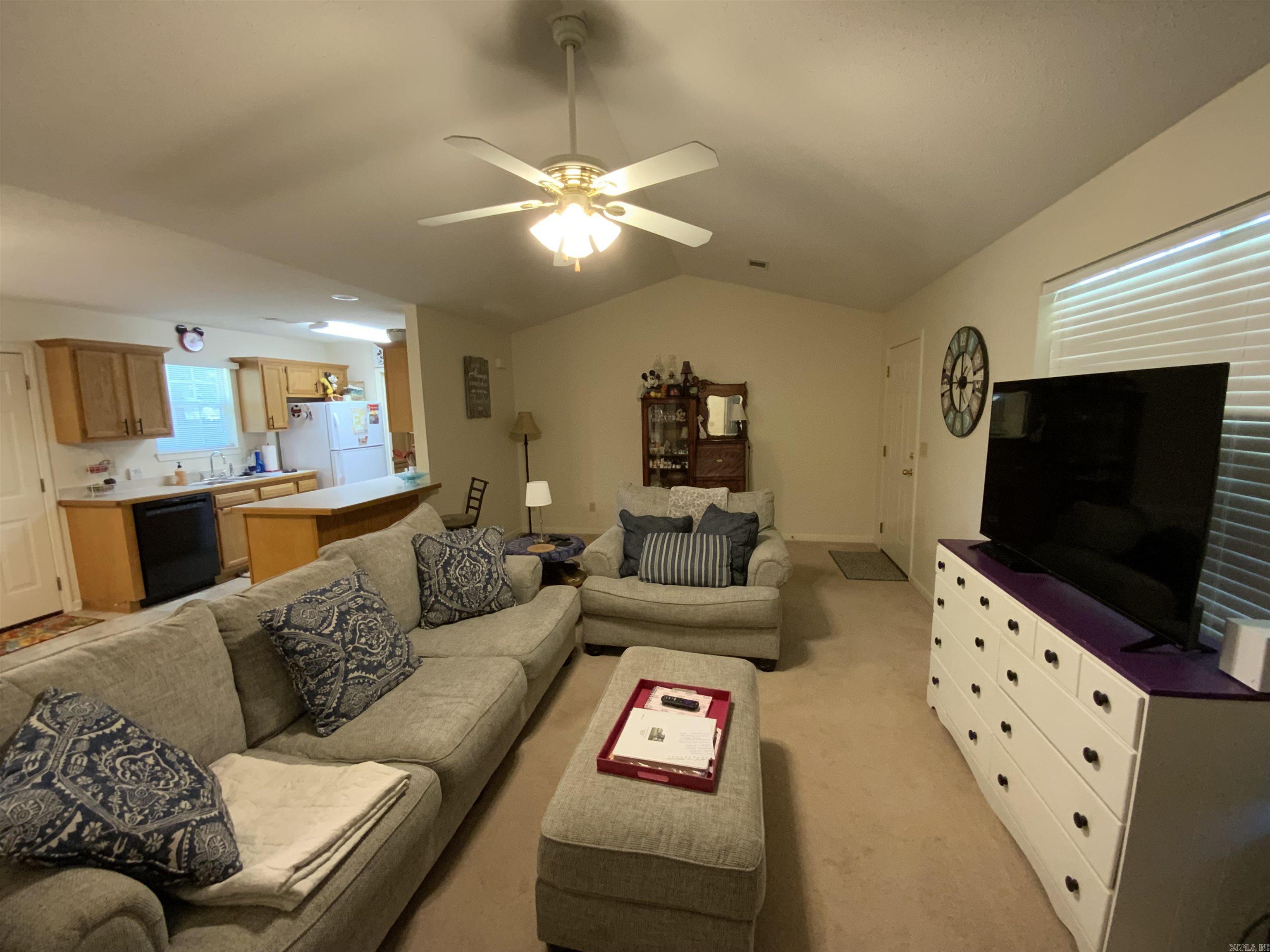 ARROWHEAD VILLAGE - Residential