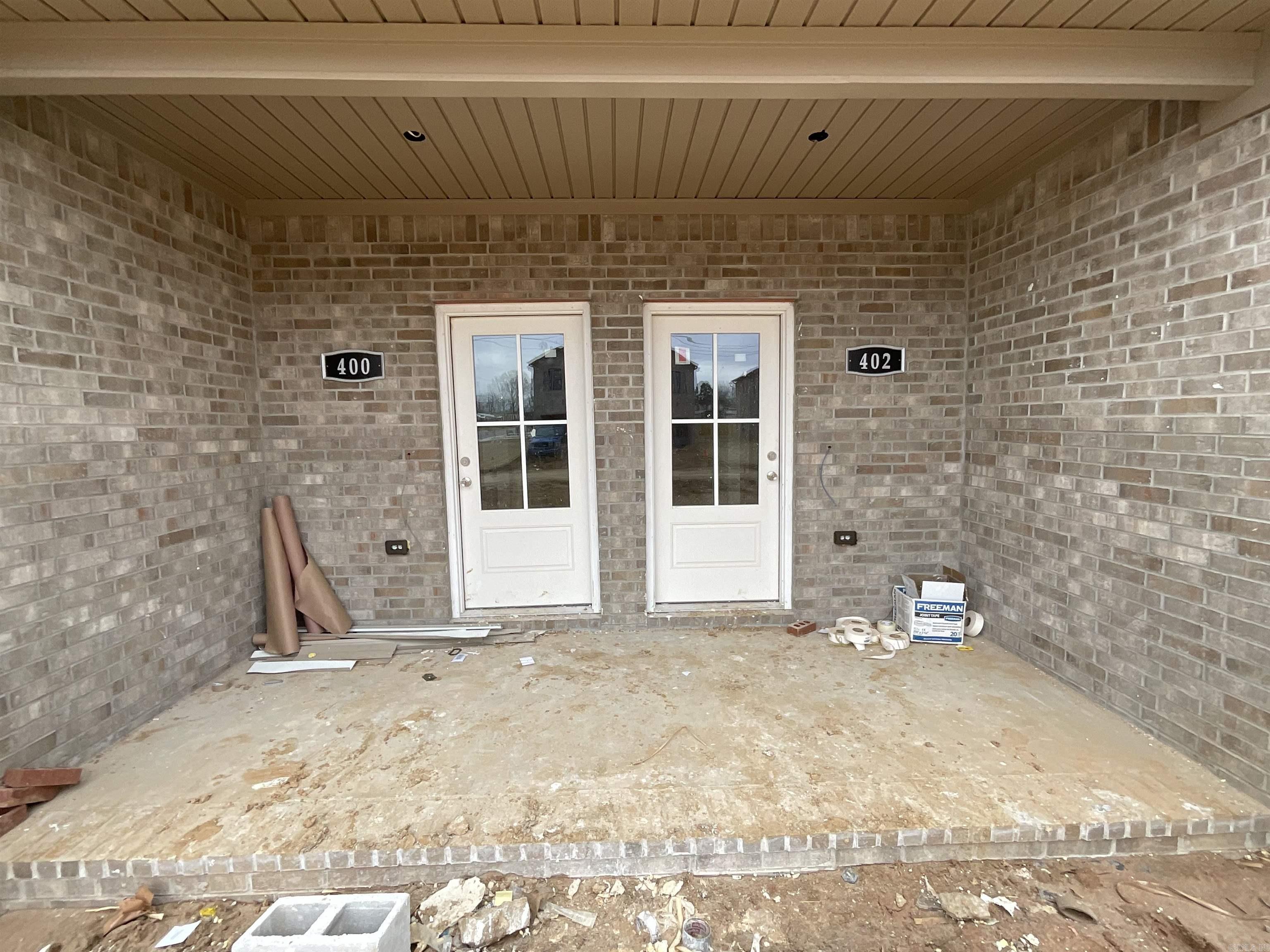 THE WRIGLEY PLACE ADDITION LOT 1 - Residential Income