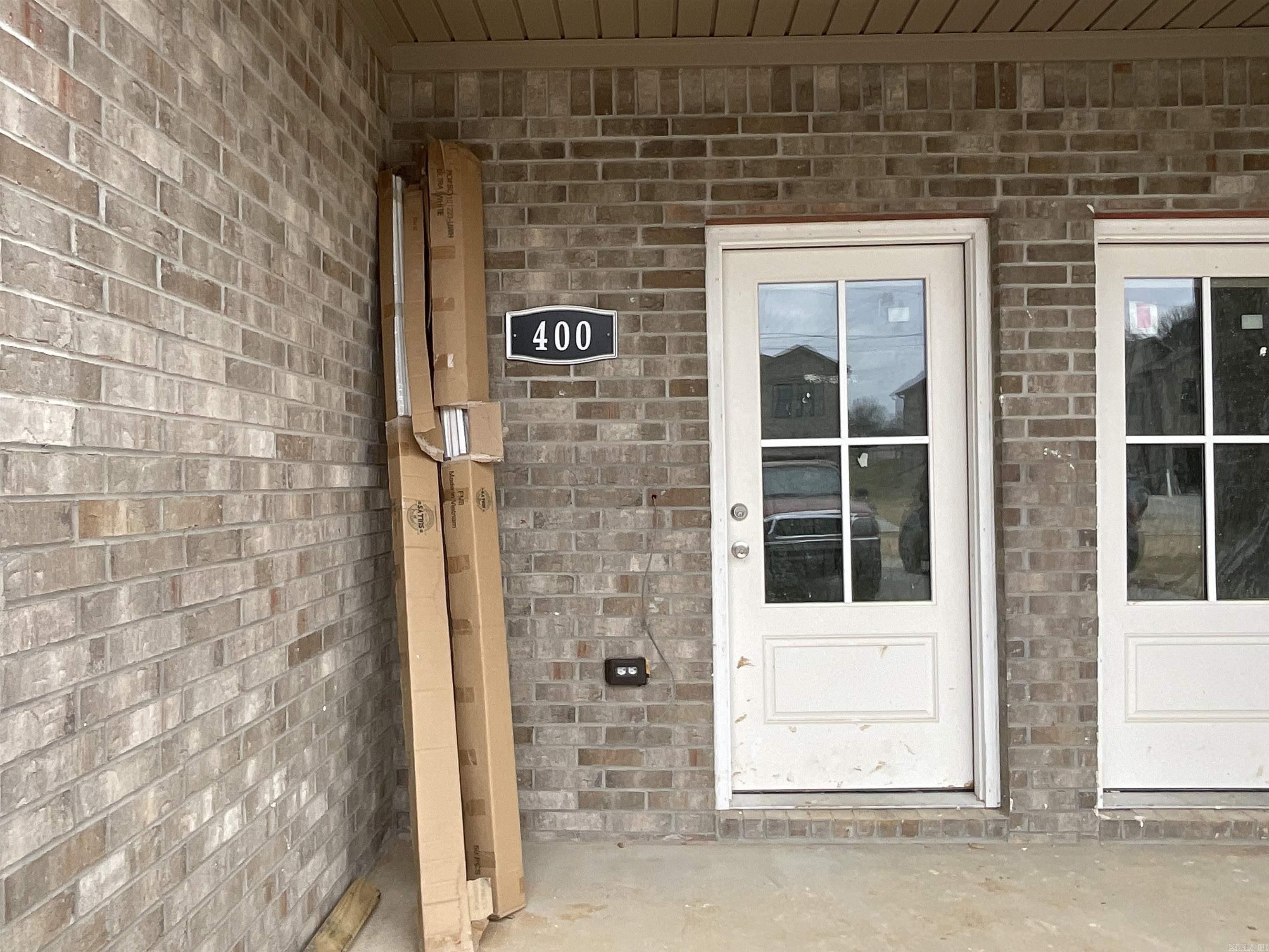 THE WRIGLEY PLACE ADDITION LOT 1 - Residential Income