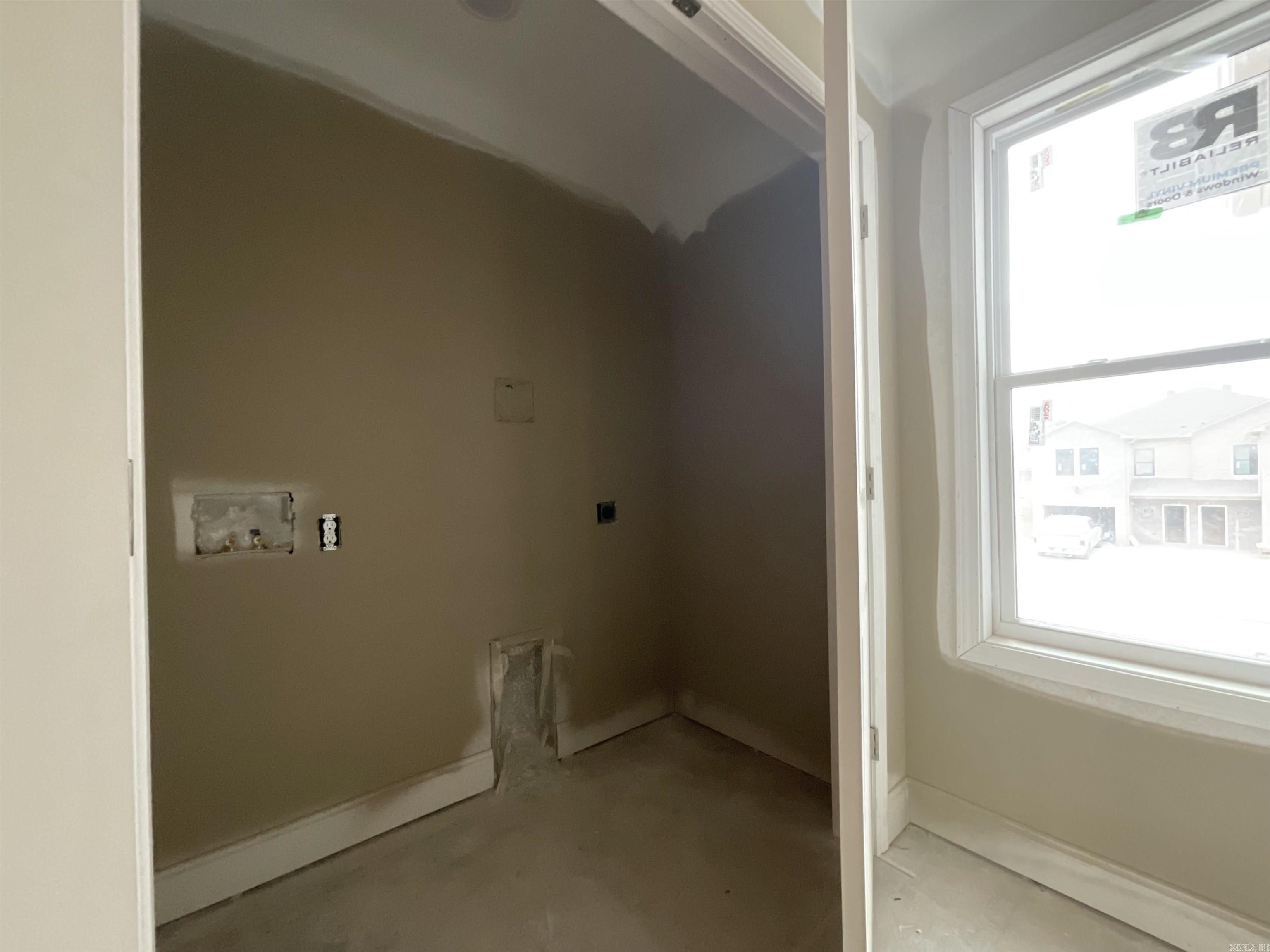 THE WRIGLEY PLACE ADDITION LOT 1 - Residential Income